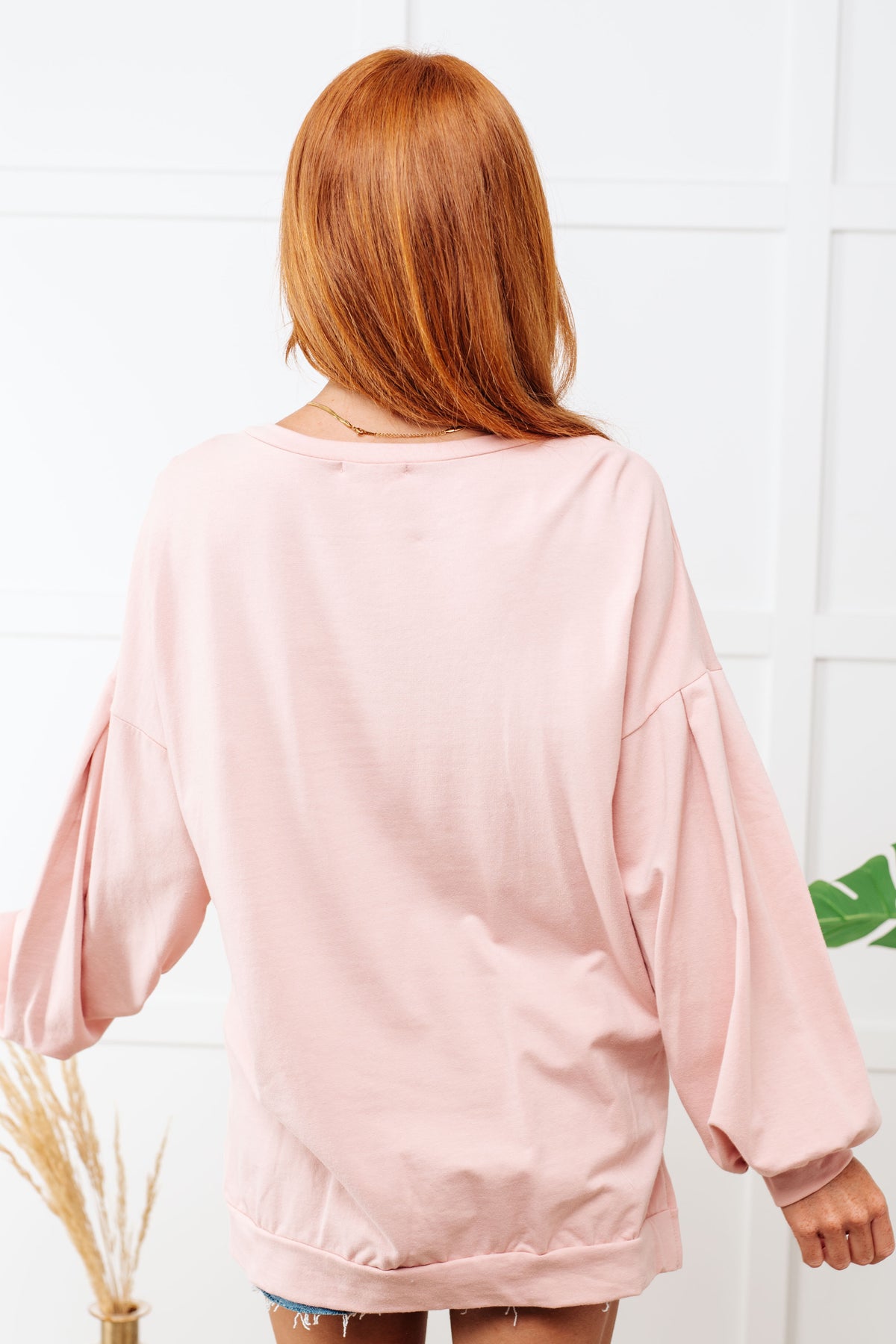 Cow Girl Graphic Pullover in Dusty Pink - 9/4/2025