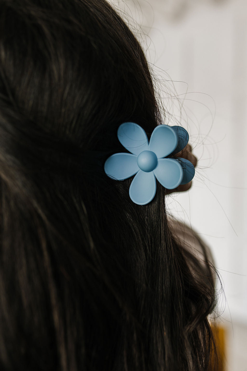 Daisy Claw in Dusty Blue - 6/26/2023