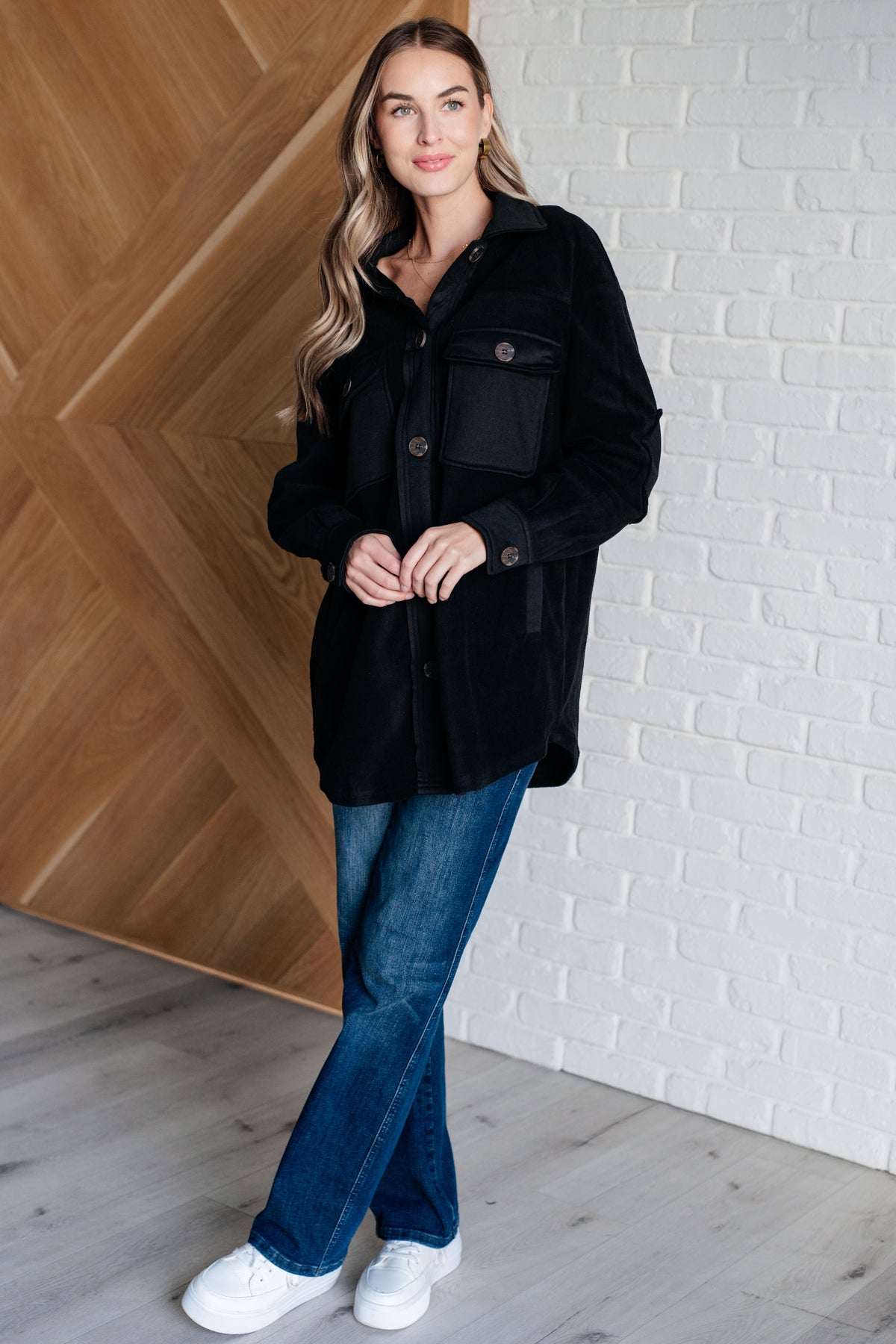 Fantastic in Fleece Jacket in Black - 12/5/2024