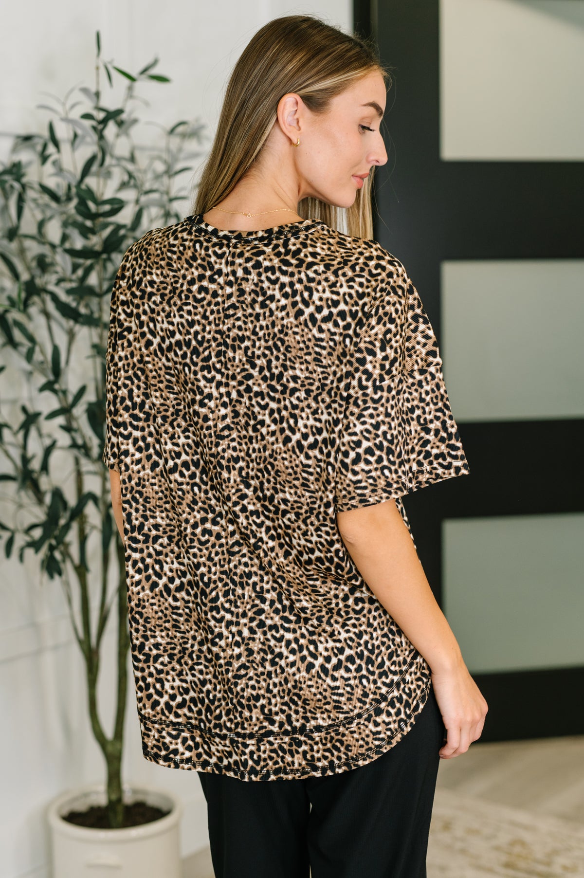 Feline Fine Ribbed Knit Relaxed Tee in Mocha - 7/29/2025 NEW