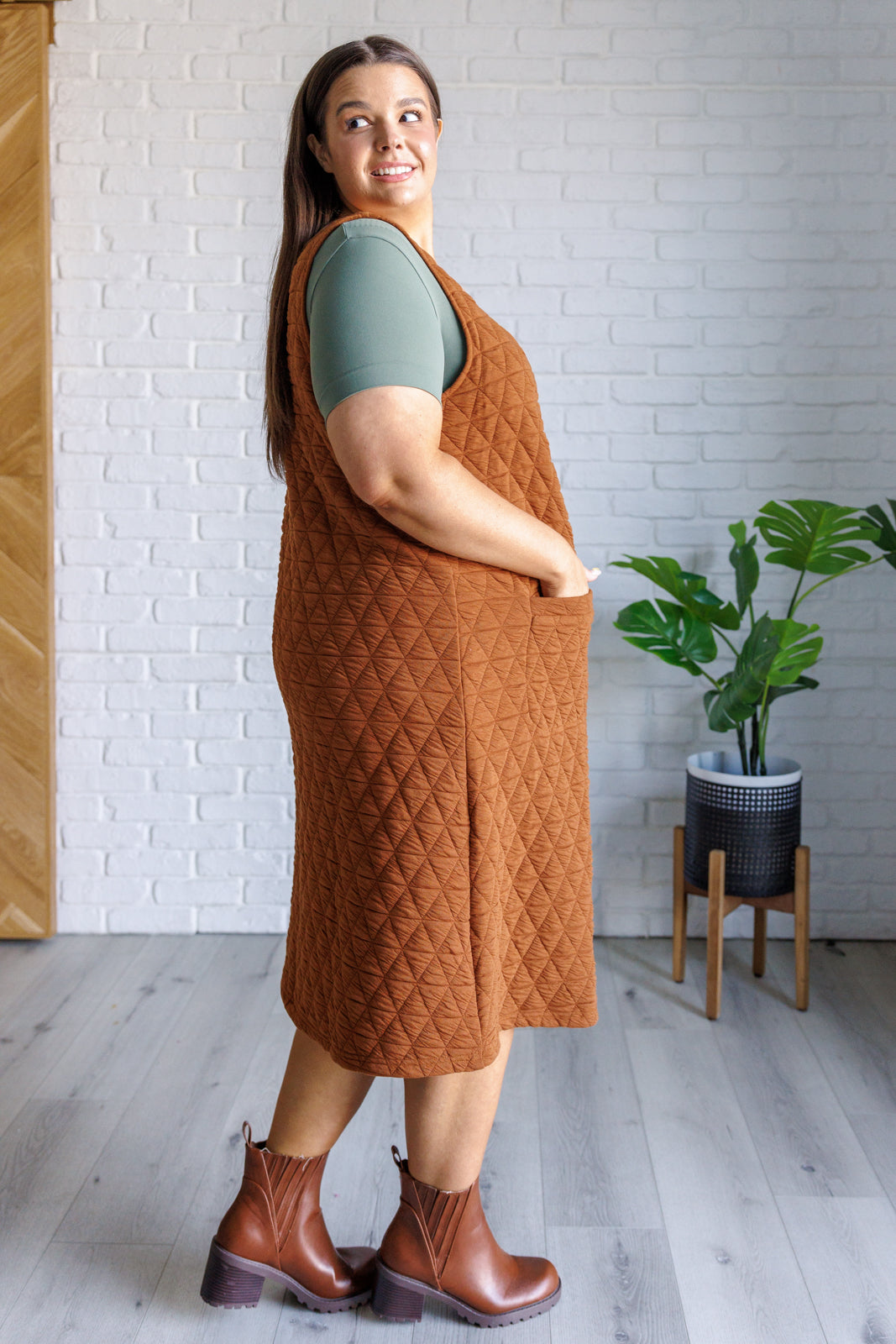 Free Falling Quilted Midi Dress - 9/18/2025