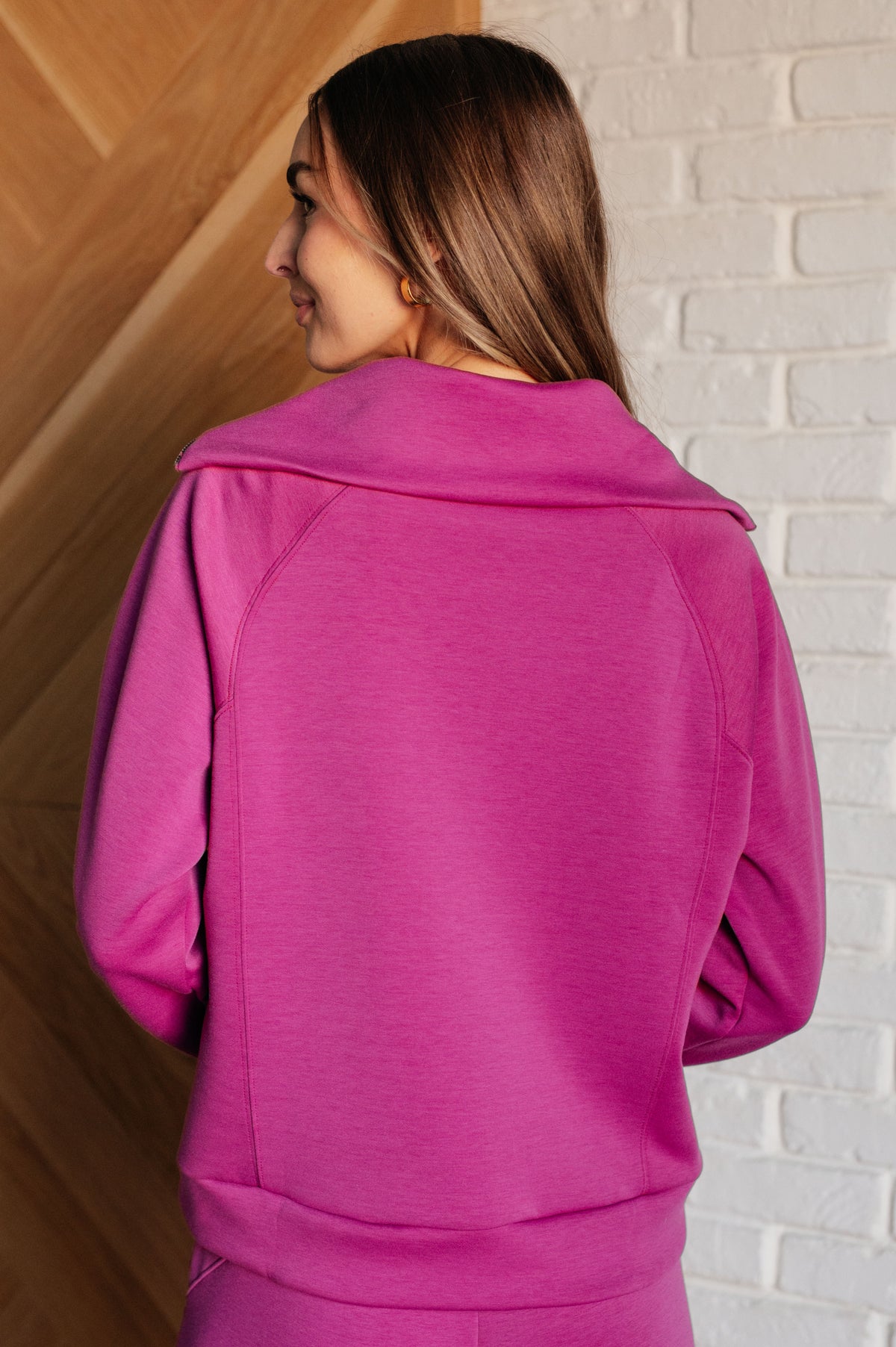 Hamptons Travel Half Zip Pullover in Magenta - 8/14/2025