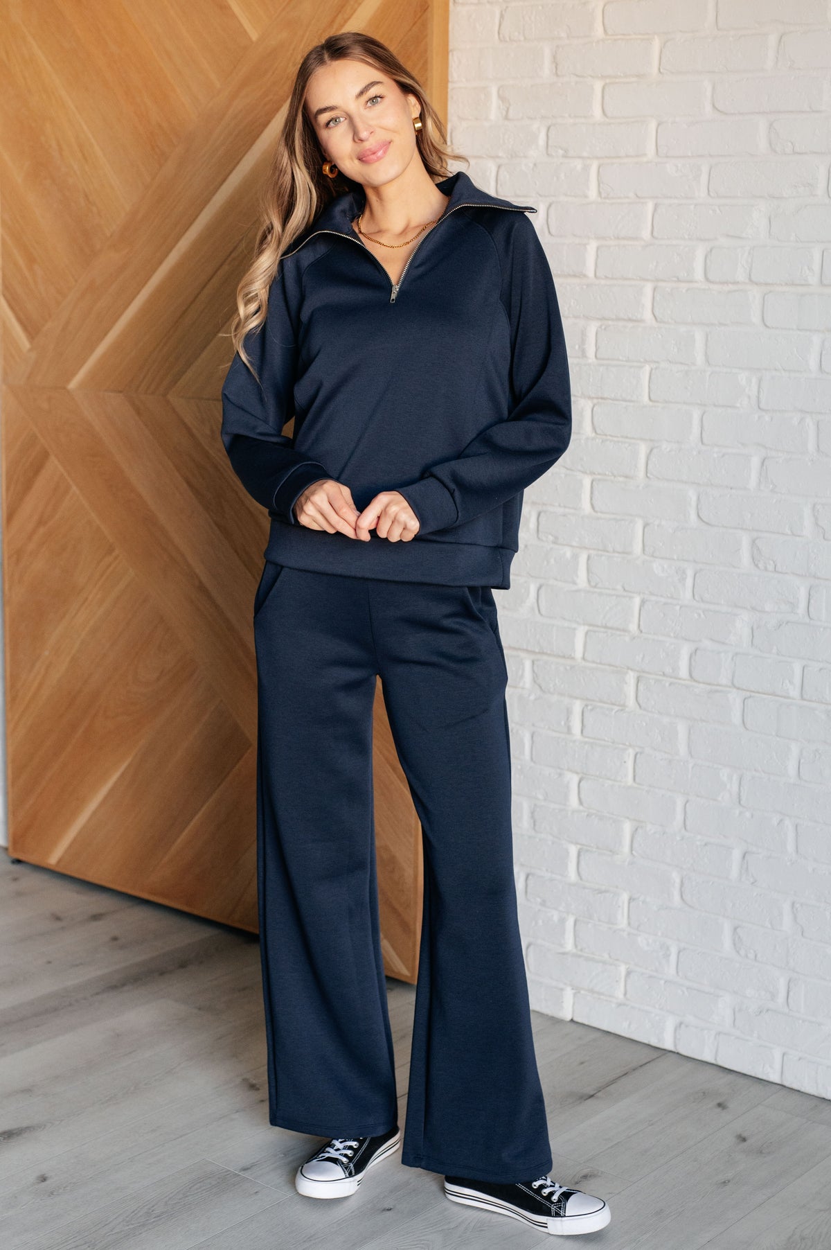 Hamptons Travel Half Zip Pullover in Navy - 8/14/2025