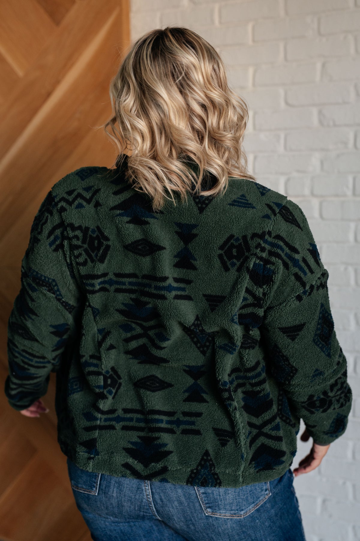 High Perspective Geometric Fleece Jacket - 11/6/2025