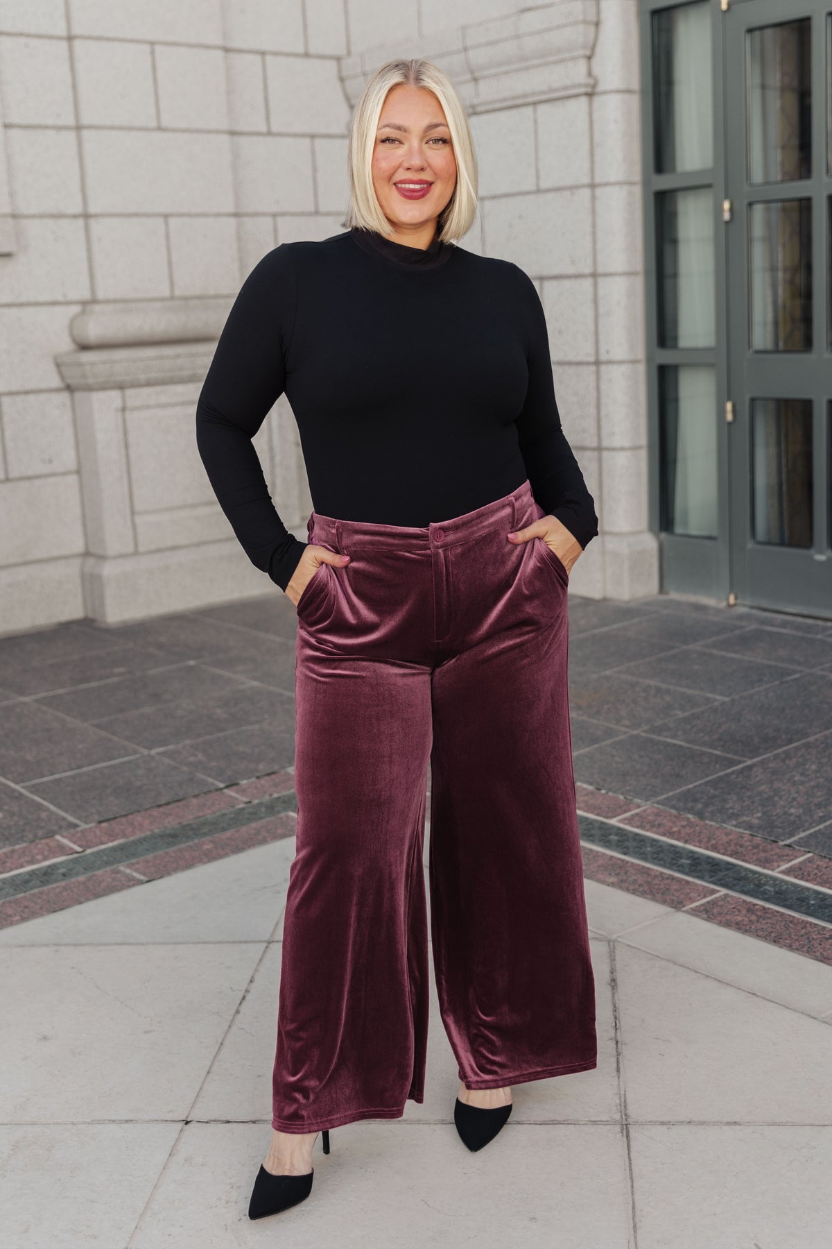 High Society Velvet Wide Leg Trousers - 11/6/2023