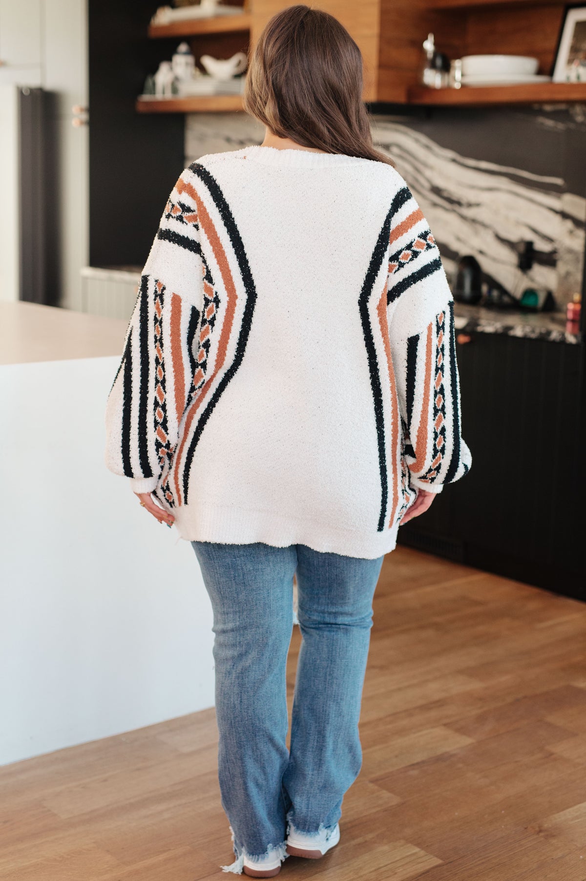 Holding On Aztec Print Cardigan - 11/10/2025