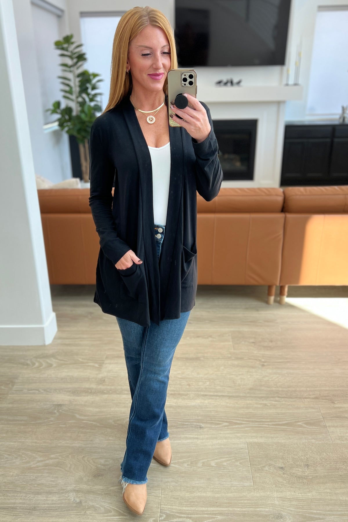 Slouchy Pocket Open Cardigan in Black - 9/27/2023