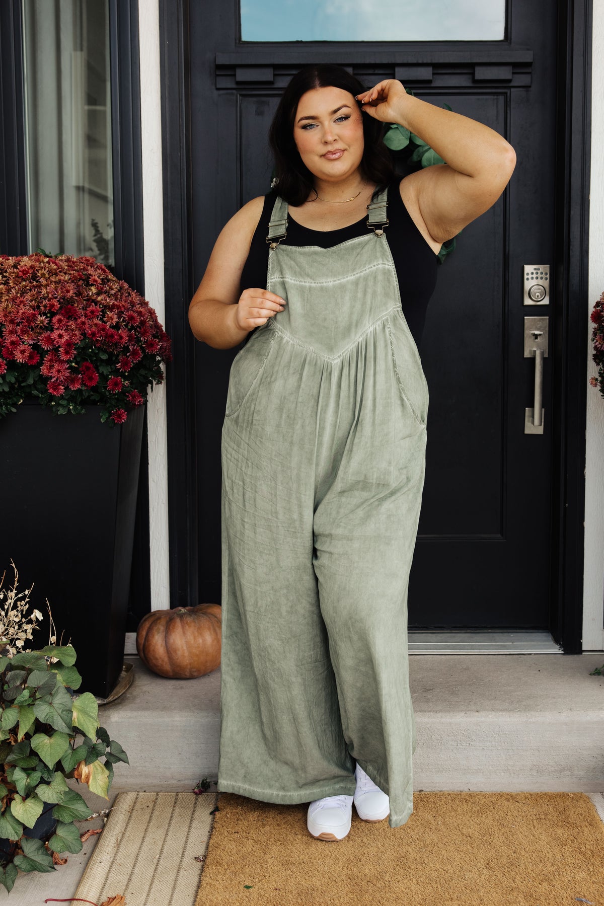 It's A Vibe Mineral Wash Wide Leg Overalls - 10/12/2023