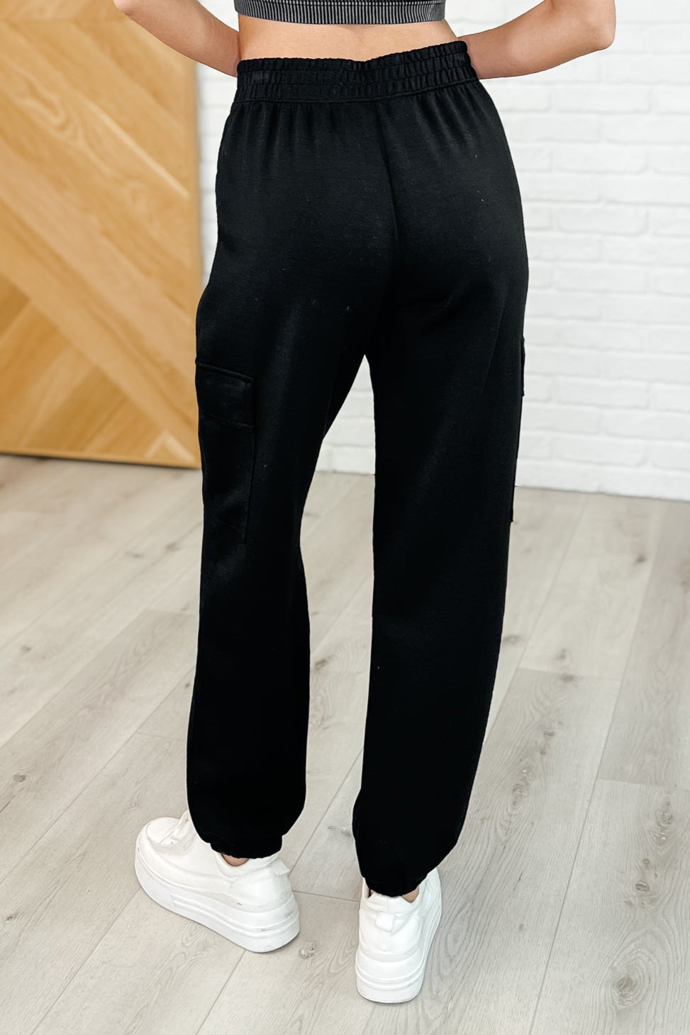 Jog and Snog Joggers in Black - 4/11/2025