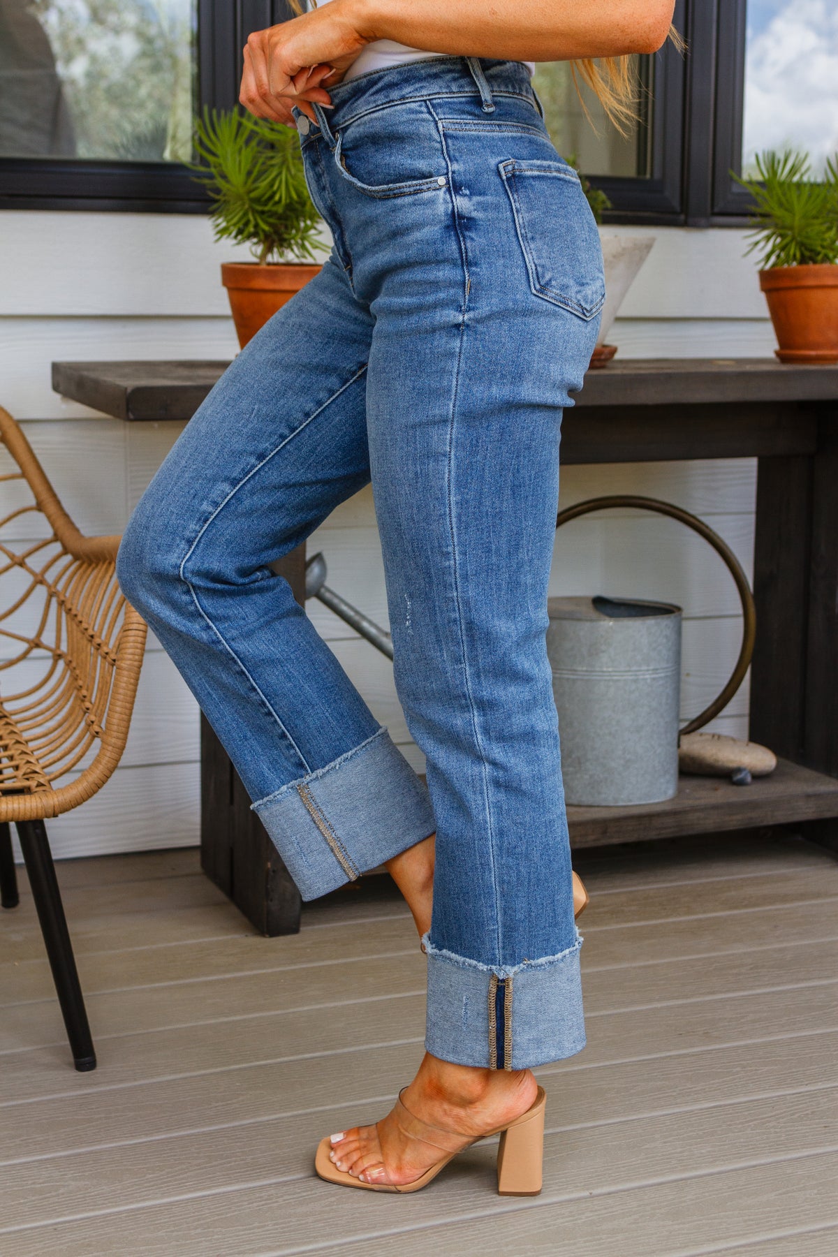 Jones High Rise Cuffed Straight Jeans - 8/17/2023
