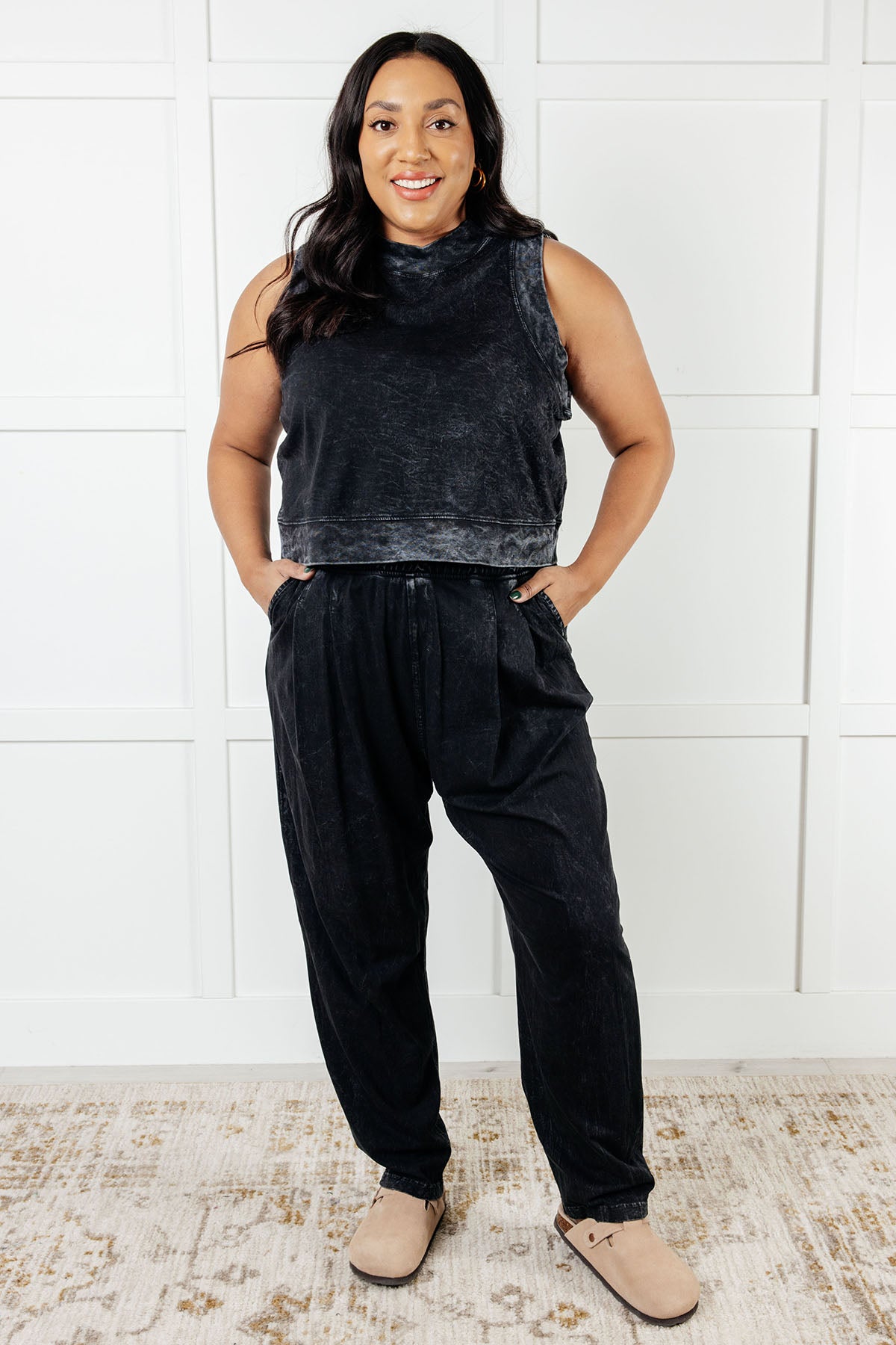 Limber Up Straight Leg Sweats in Black - 1/2/2025