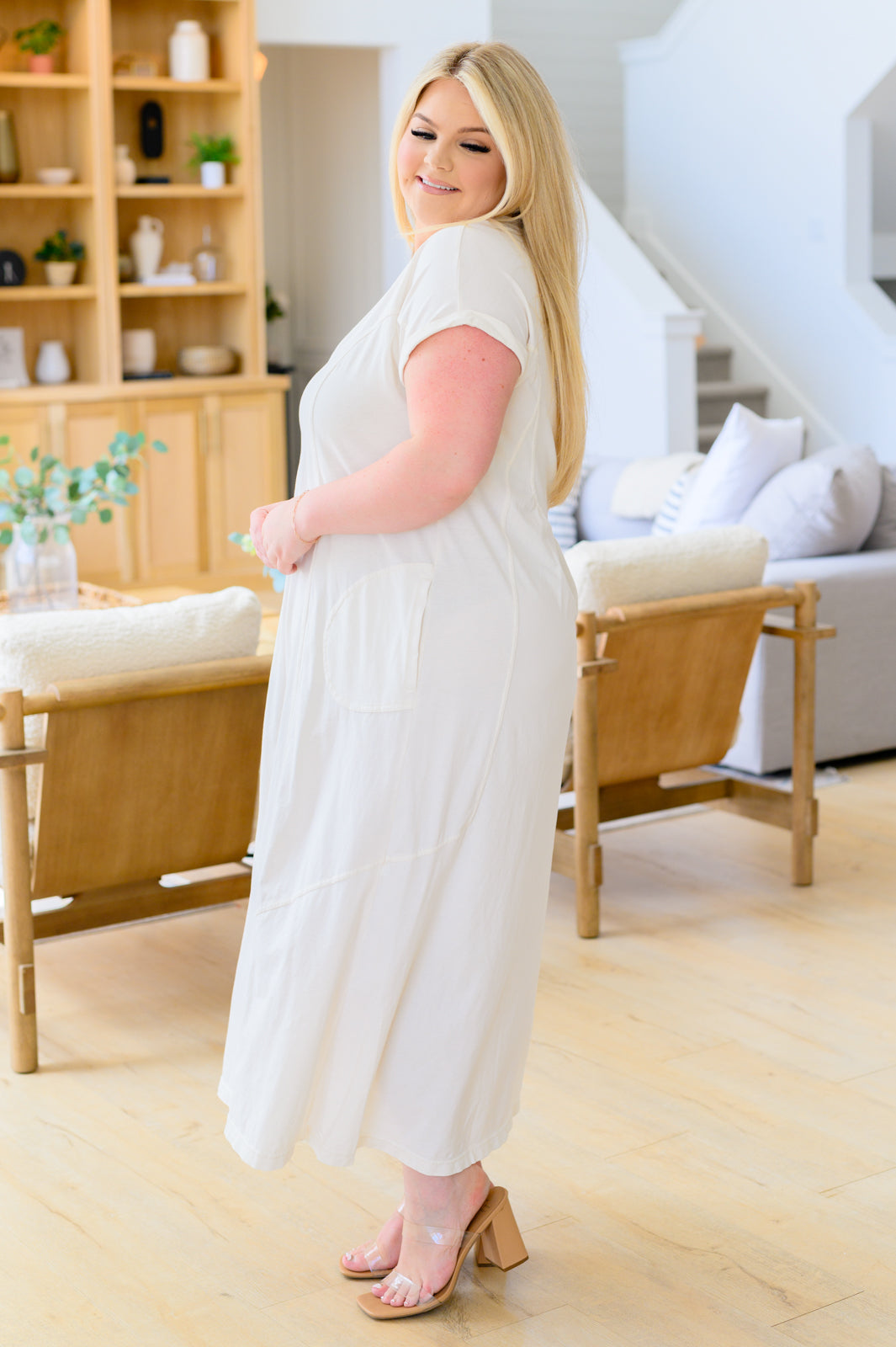 Modern Maritime Shift Maxi Dress - 5/11/2023