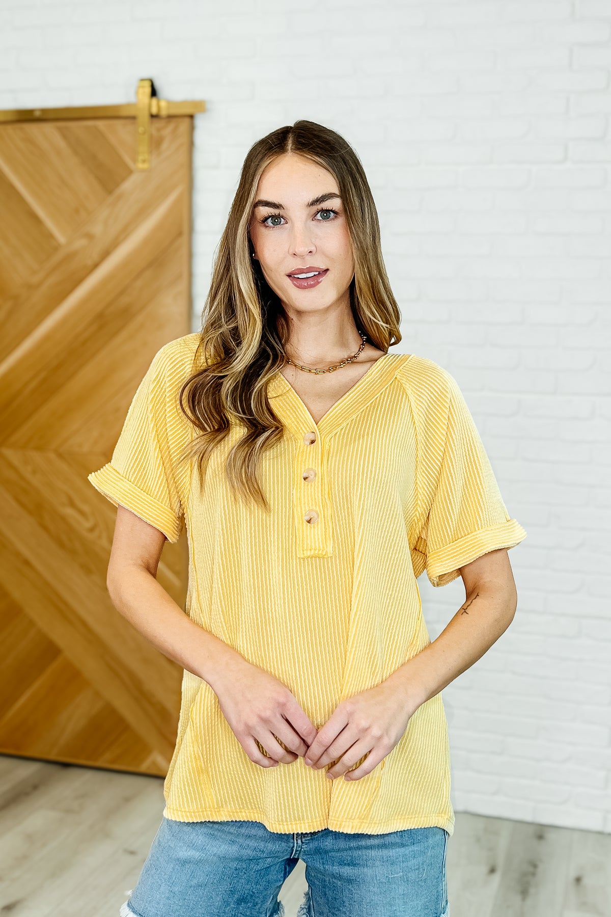 Plain and Sassy V-Neck Tee in Lemonade - 4/1/2025