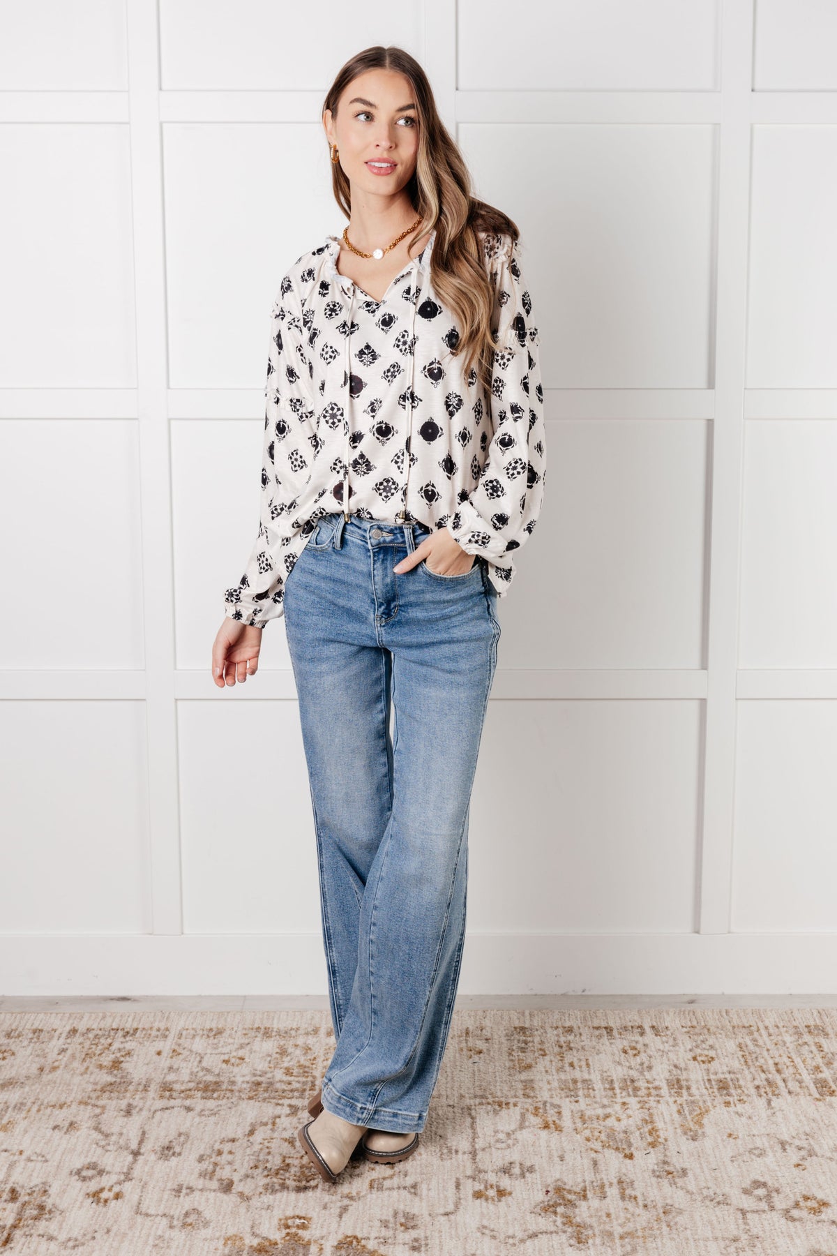 Quick Follow Up Floral Tile Blouse - 9/4/2025