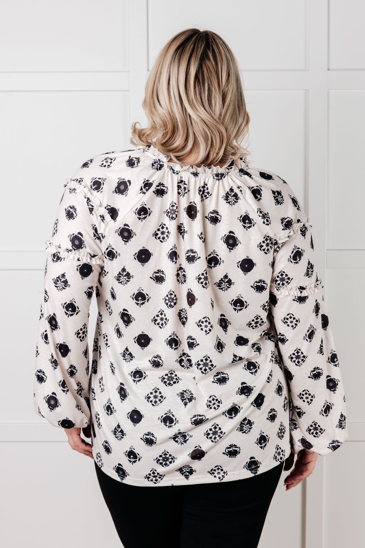 Quick Follow Up Floral Tile Blouse - 9/4/2025