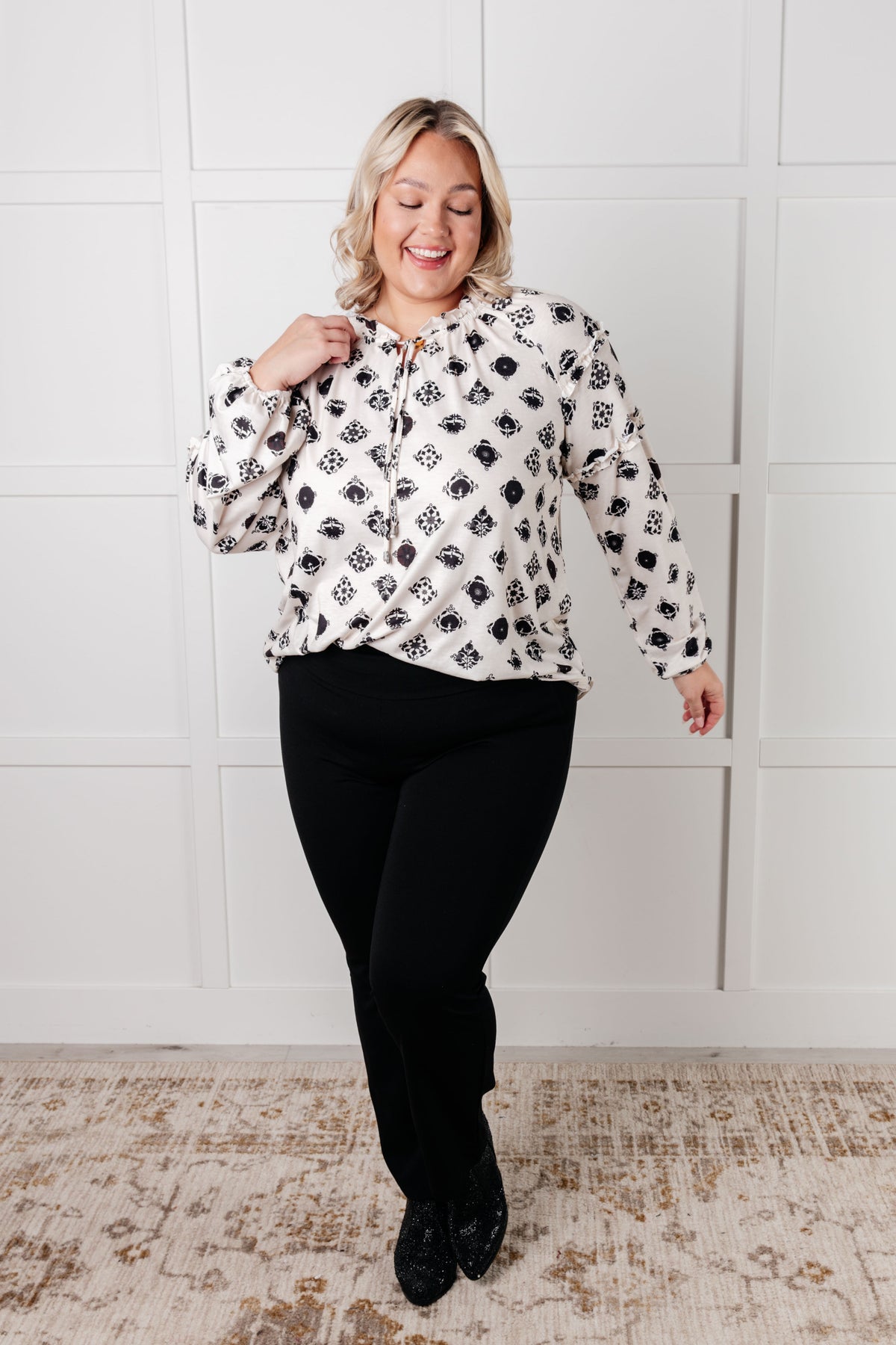 Quick Follow Up Floral Tile Blouse - 9/4/2025