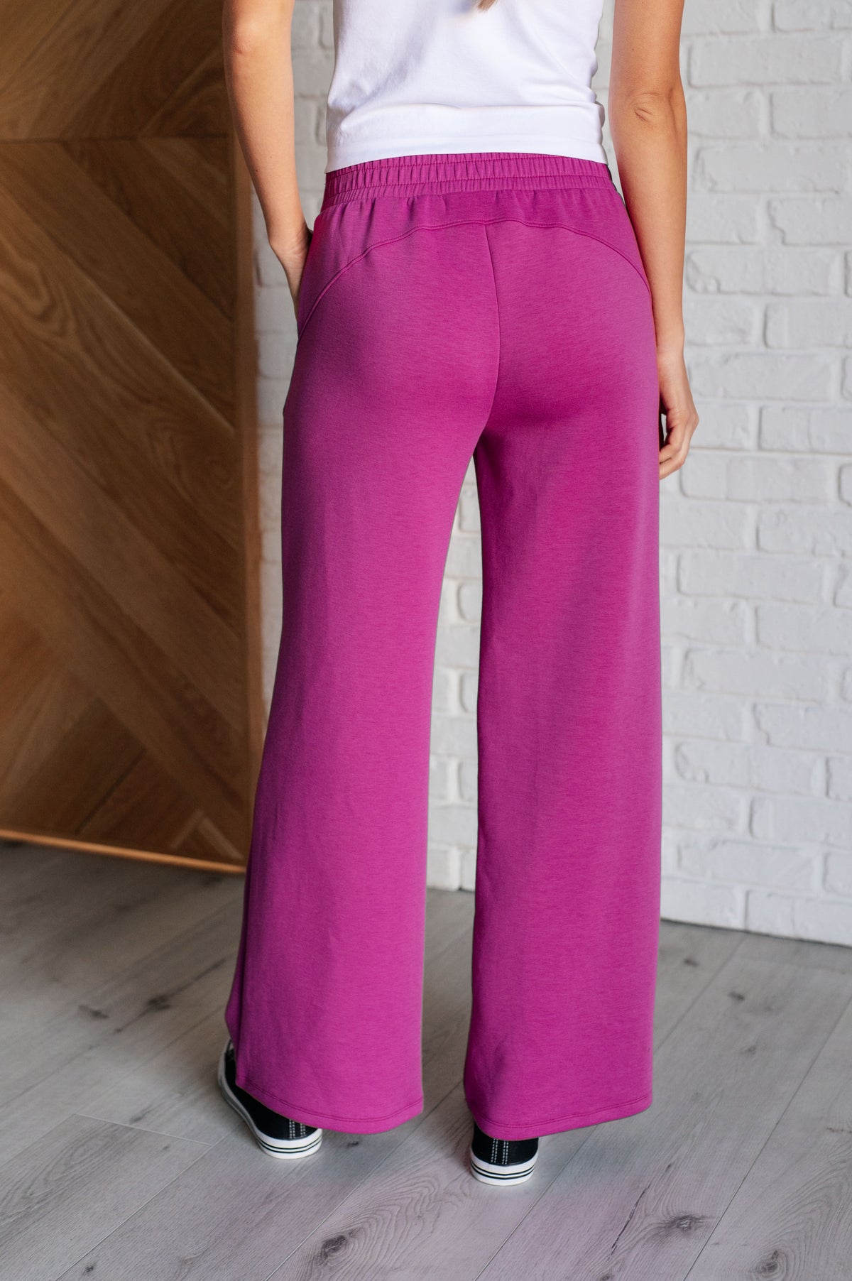 Resort Travel Wide Leg Crop Pant in Magenta - 8/14/2025