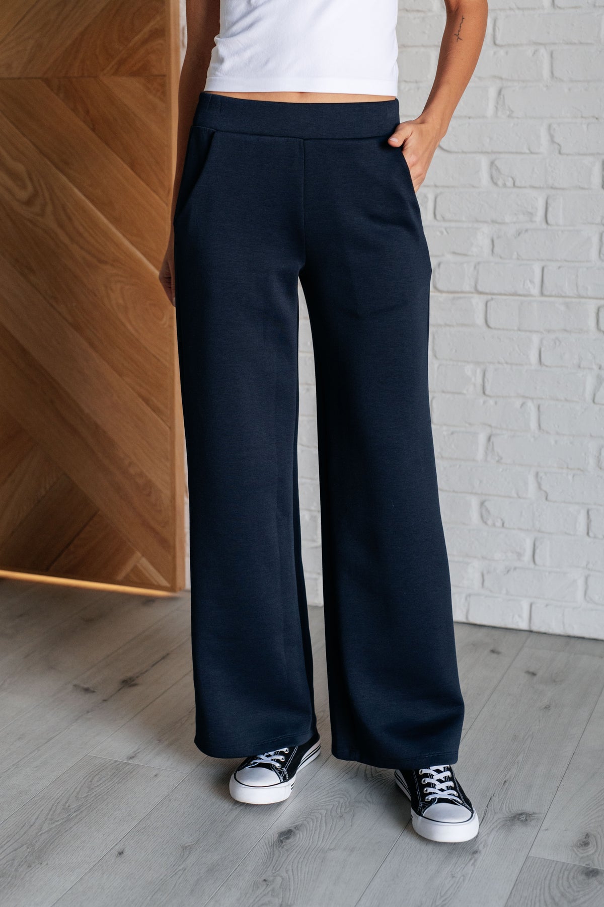 Resort Travel Wide Leg Crop Pant in  Navy - 8/14/2025