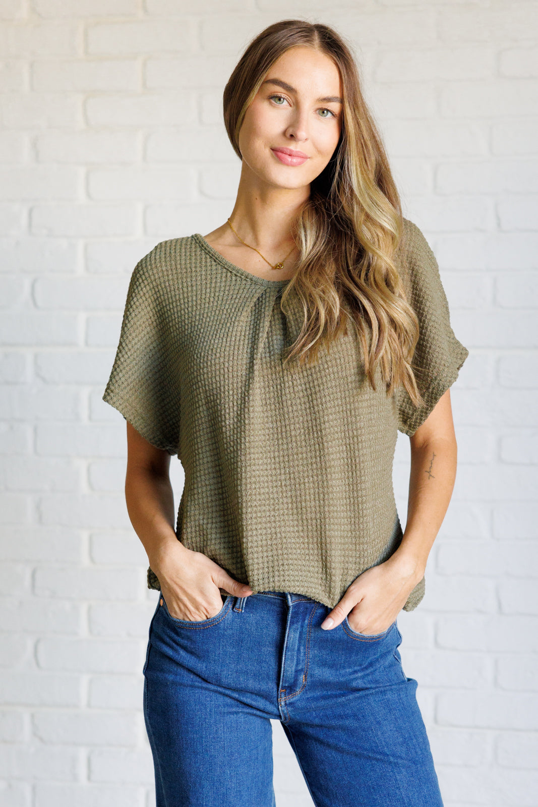 Secret Detail Lace Back Top - 6/16/2025