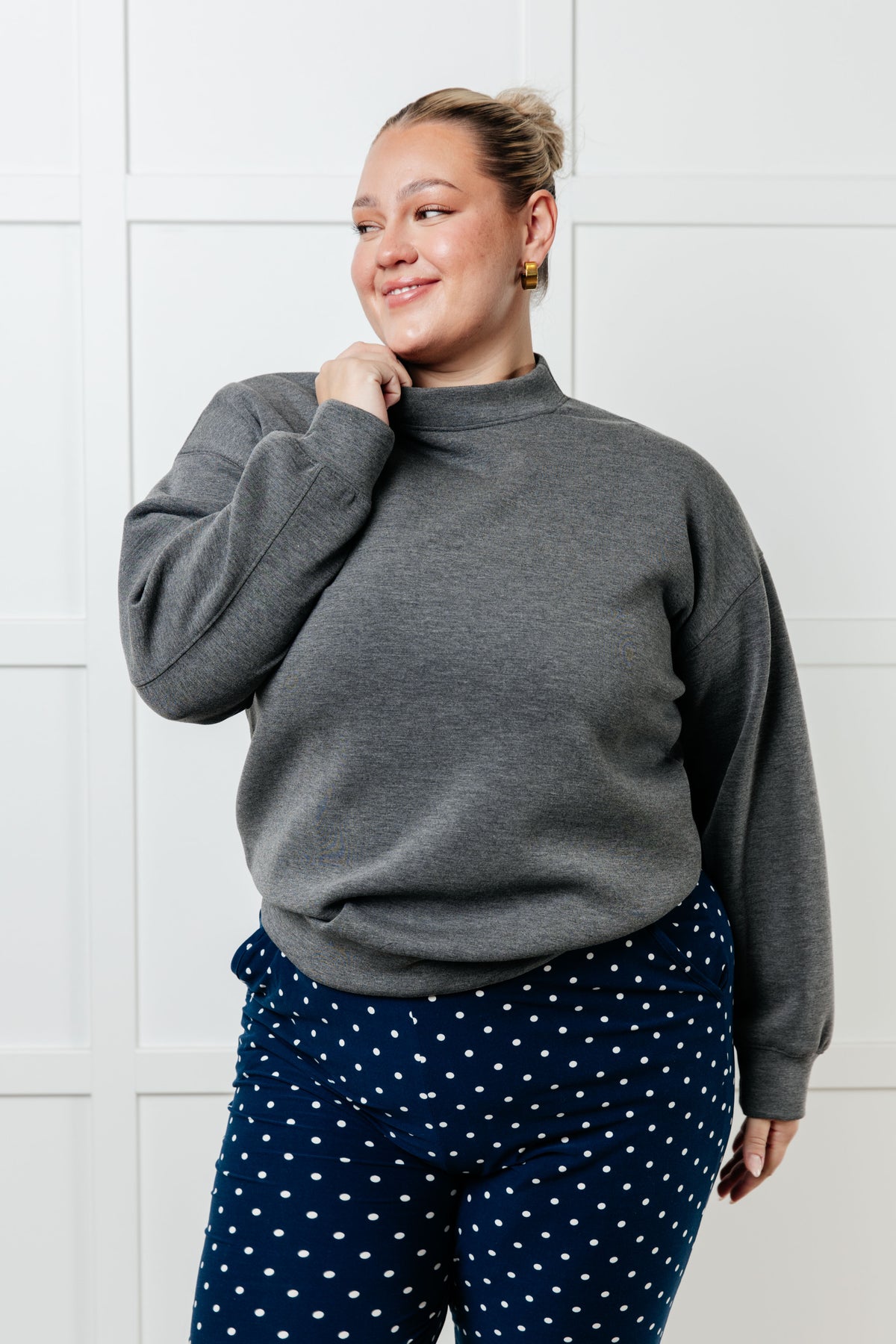 Settle In Mock Neck Sweatshirt - 11/6/2025