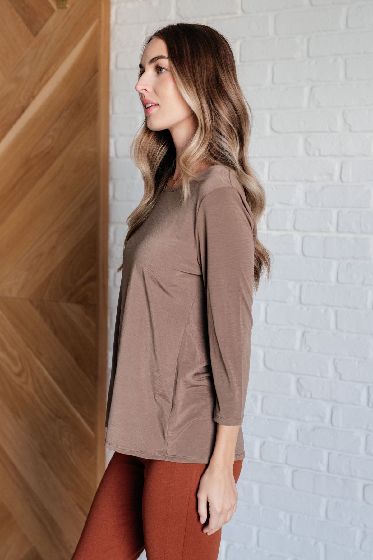 Signature Classic Round Neck Top in Mocha  - 10/3/2024