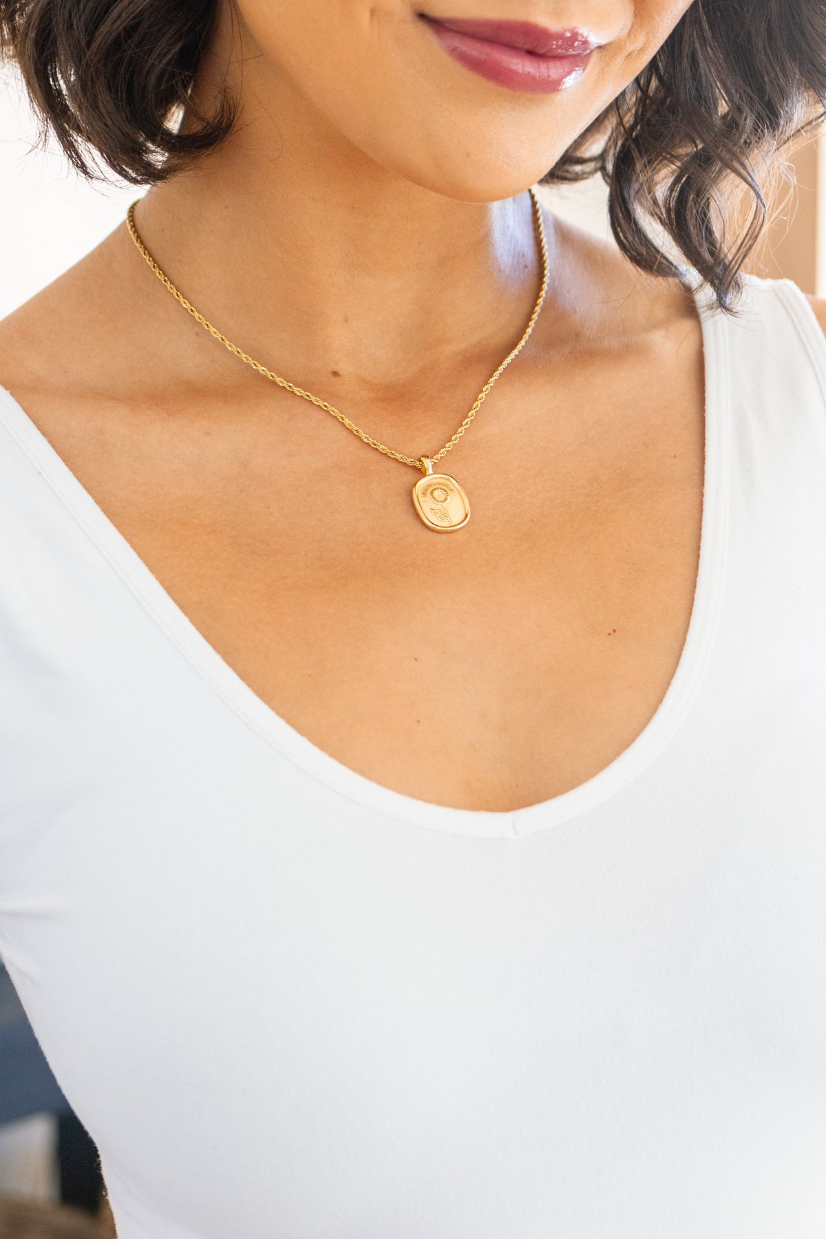 Simple Sunflower Pendent Necklace - 8/8/2023