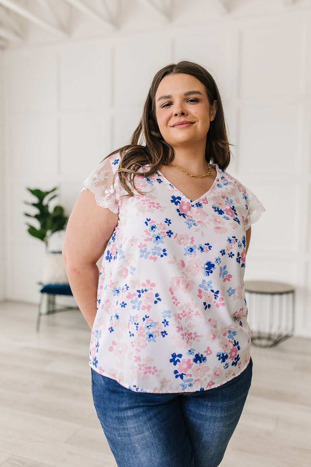 Still the One Lace Sleeve Floral Top - 6/29/2023