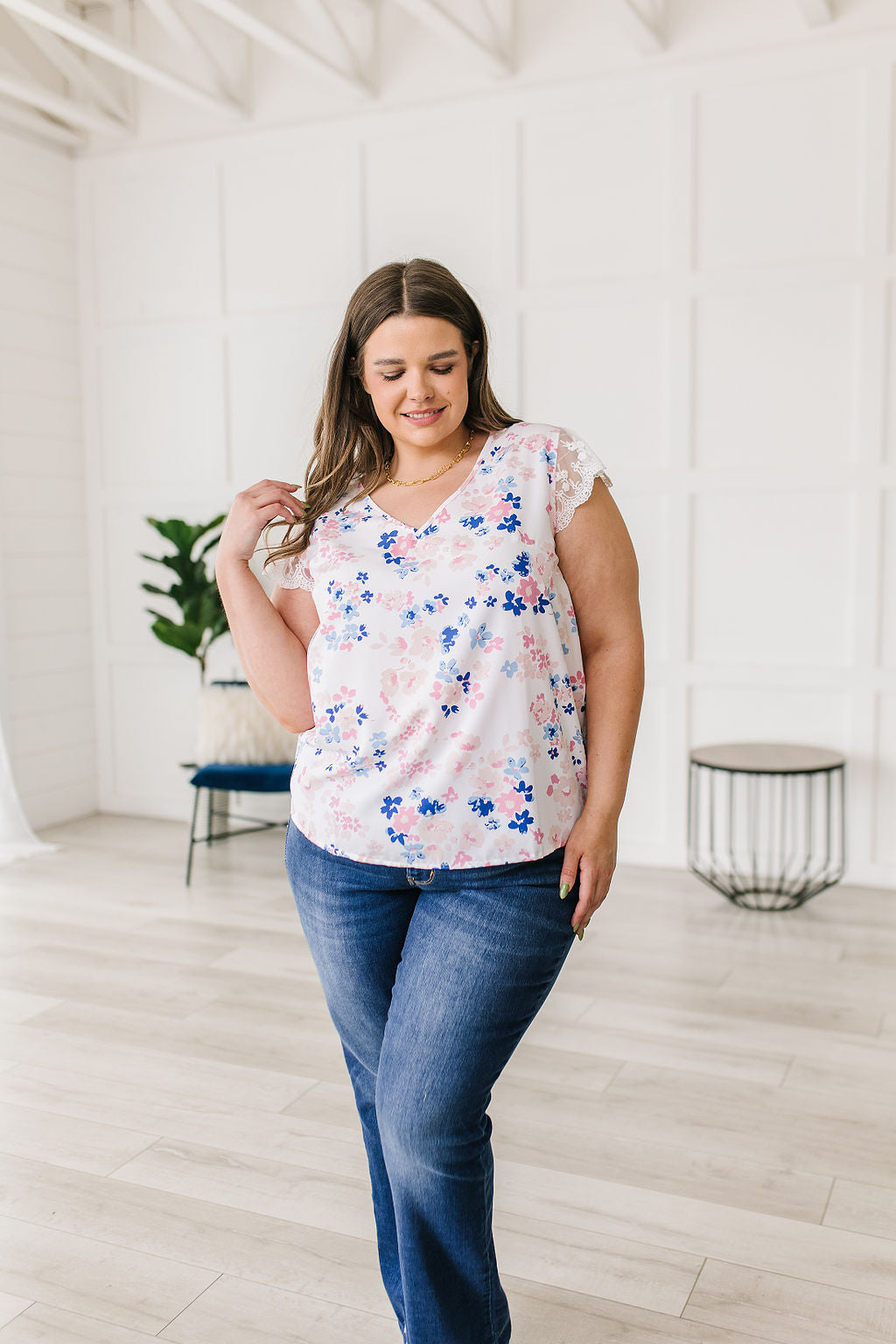 Still the One Lace Sleeve Floral Top - 6/29/2023