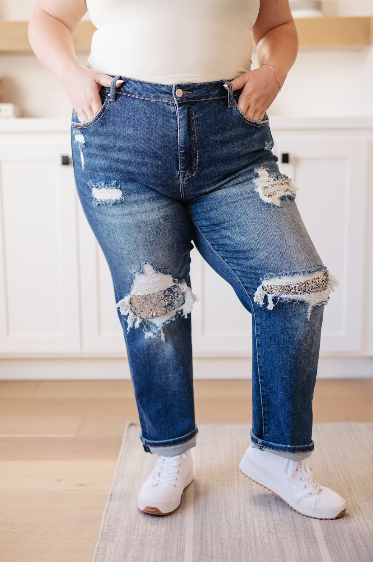 Suki Mid Rise Sequin Patch Tapered Jeans - 9/29/2023
