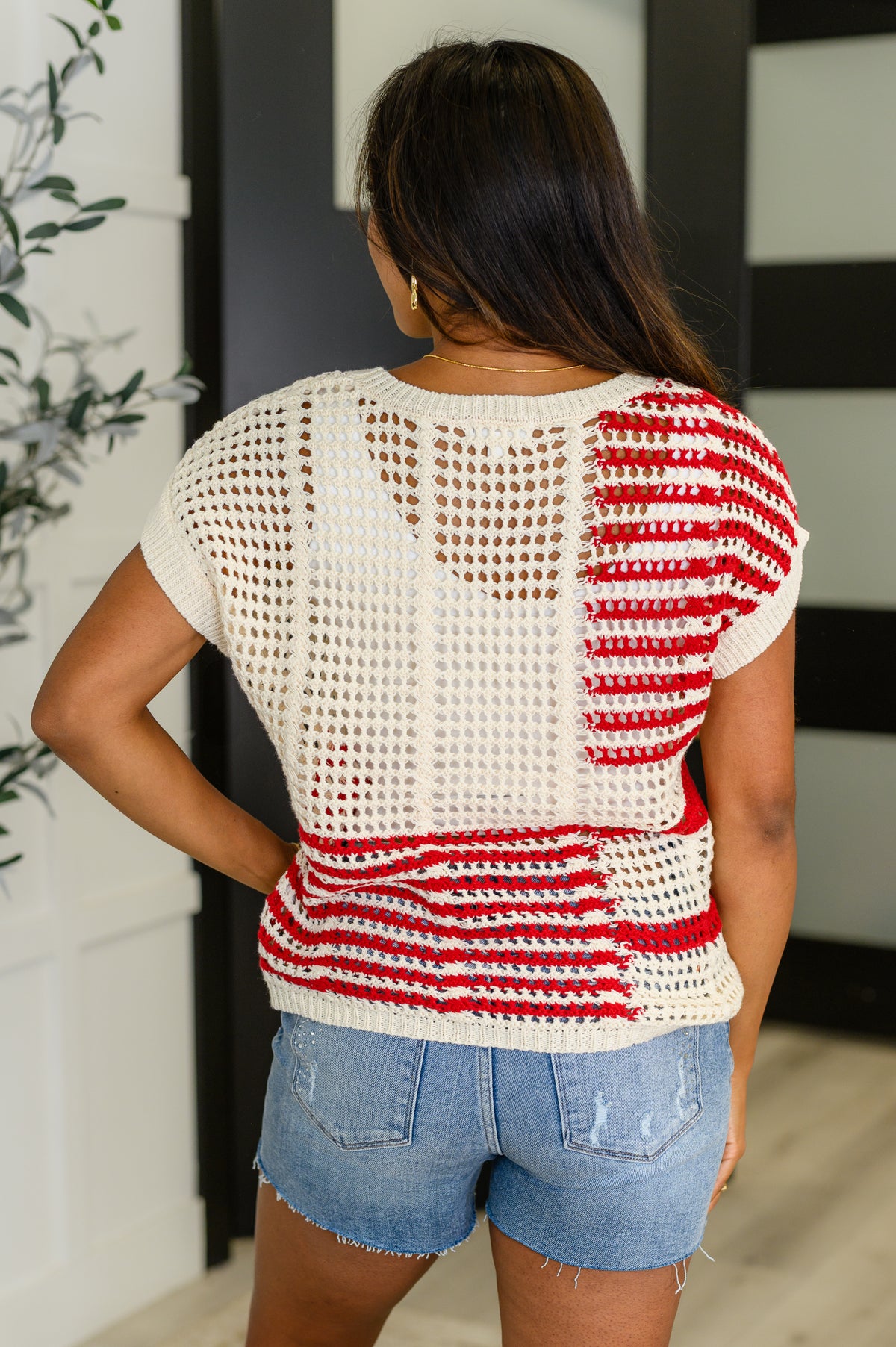 Vibes Don't Lie Net Tee Red Striped - 8/8/2025 NEW