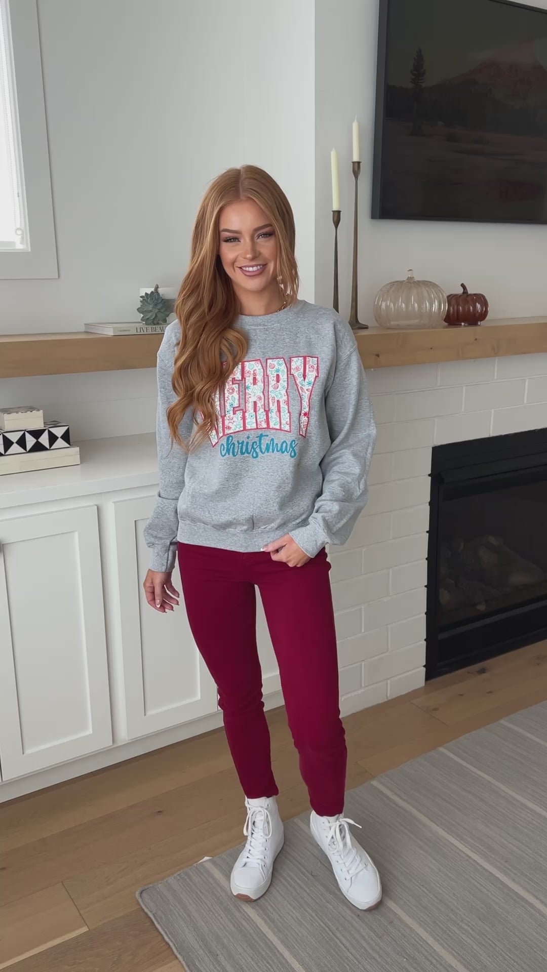 Merry Christmas Sweatshirt in Grey - 11/9/2023