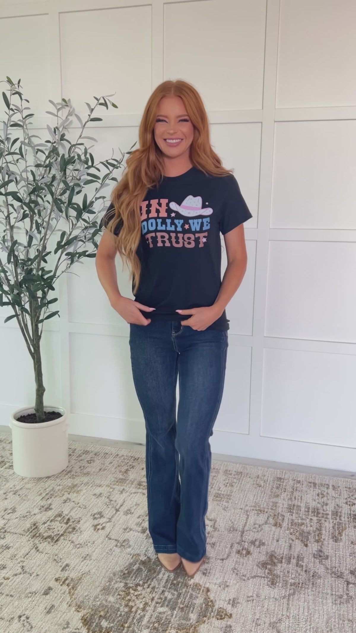 In Dolly We Trust Graphic Tee