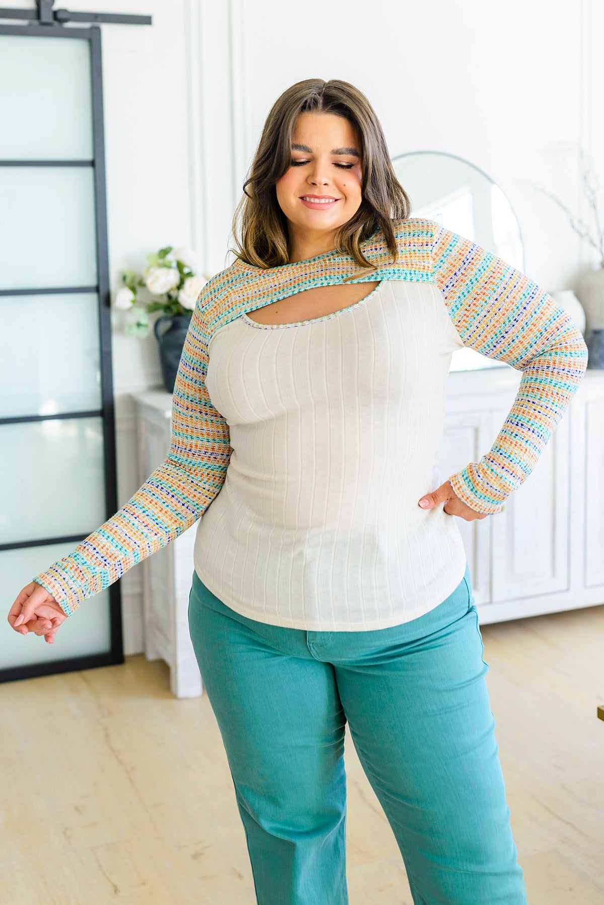 Evidently Extra Peekaboo Cut Out Top - 4/4/2023