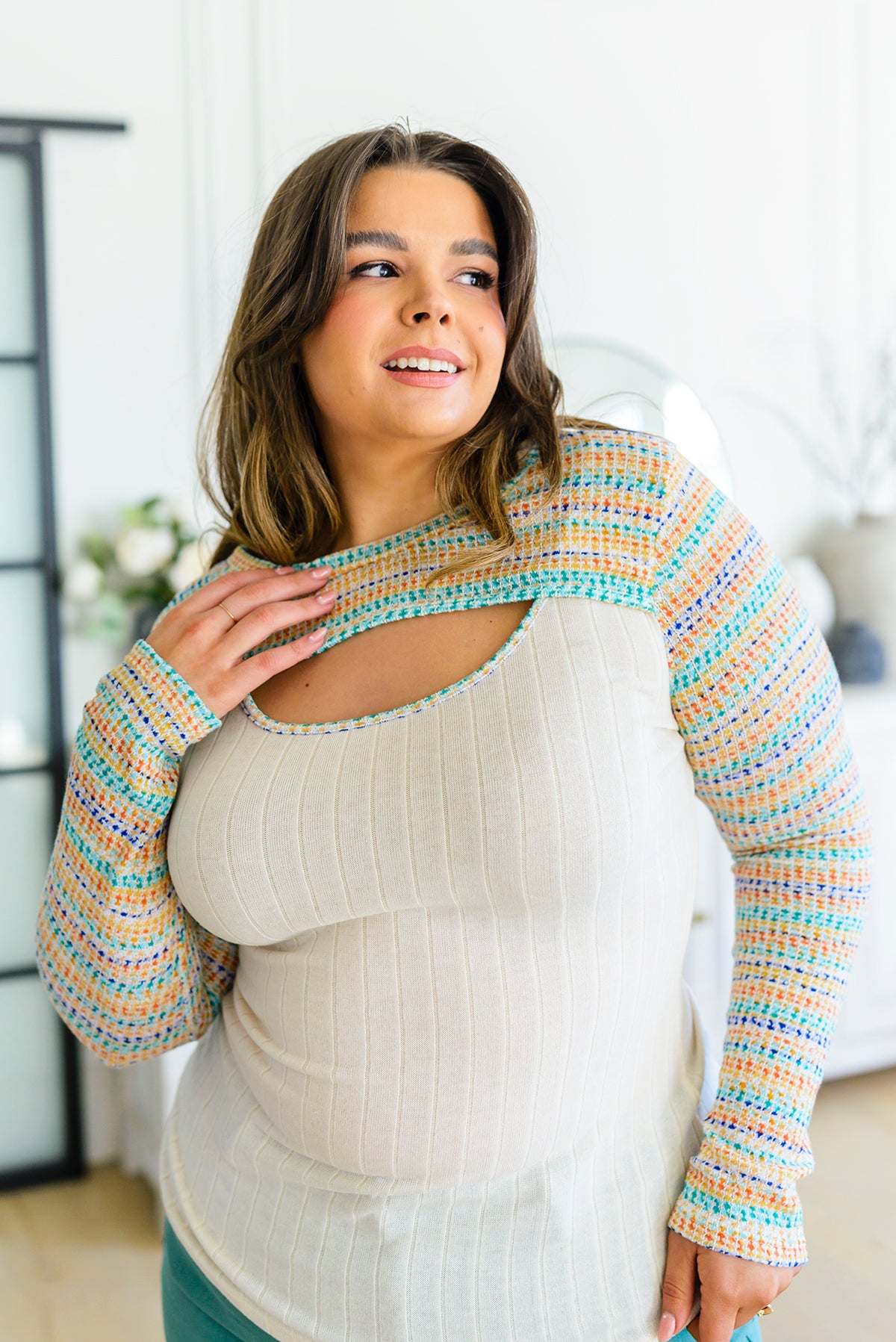 Evidently Extra Peekaboo Cut Out Top - 4/4/2023