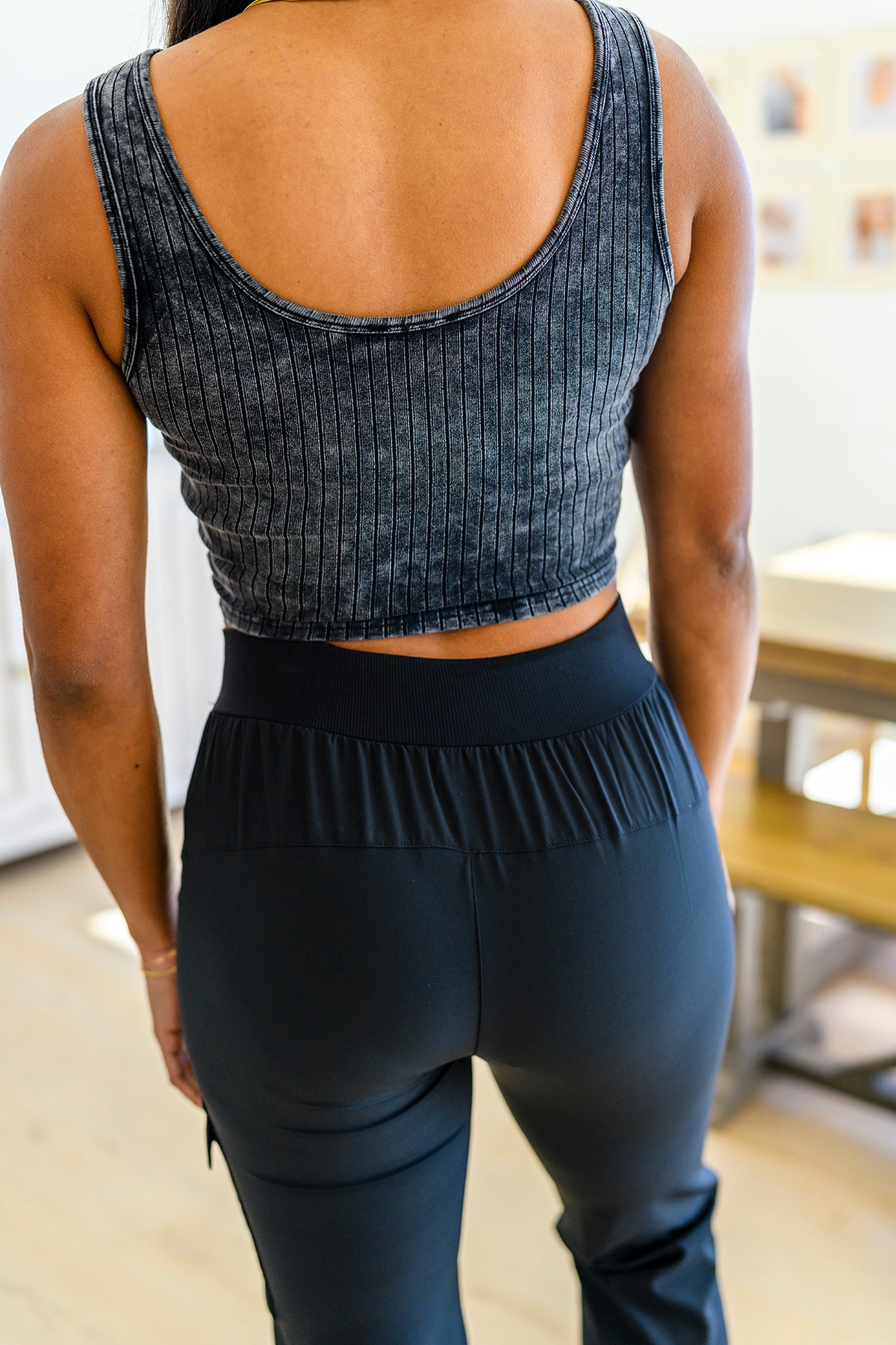 Get On My Level Cropped Cami - 3/10/2023