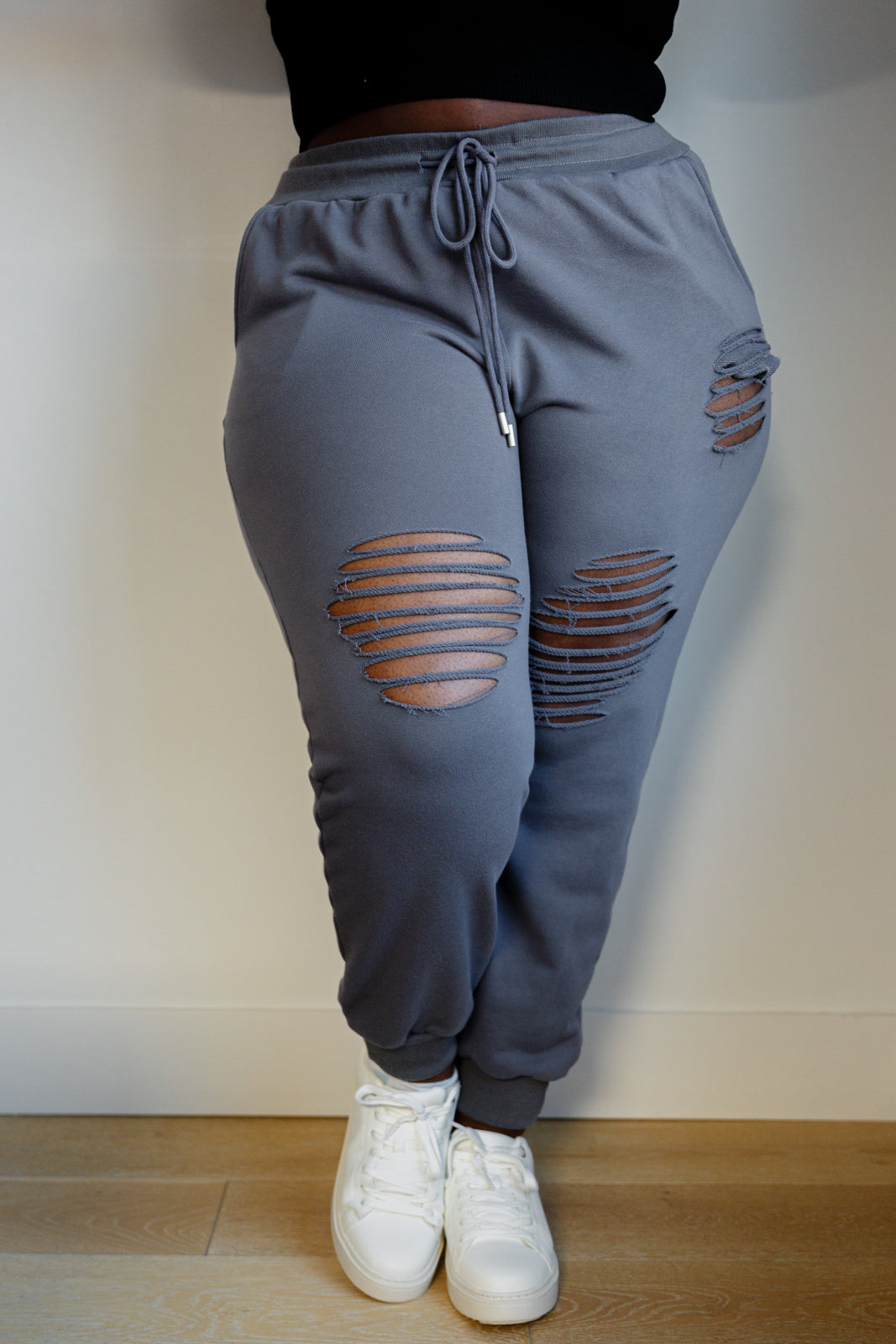 Kick Back Distressed Joggers in Heather Charcoal - 1/24/2023