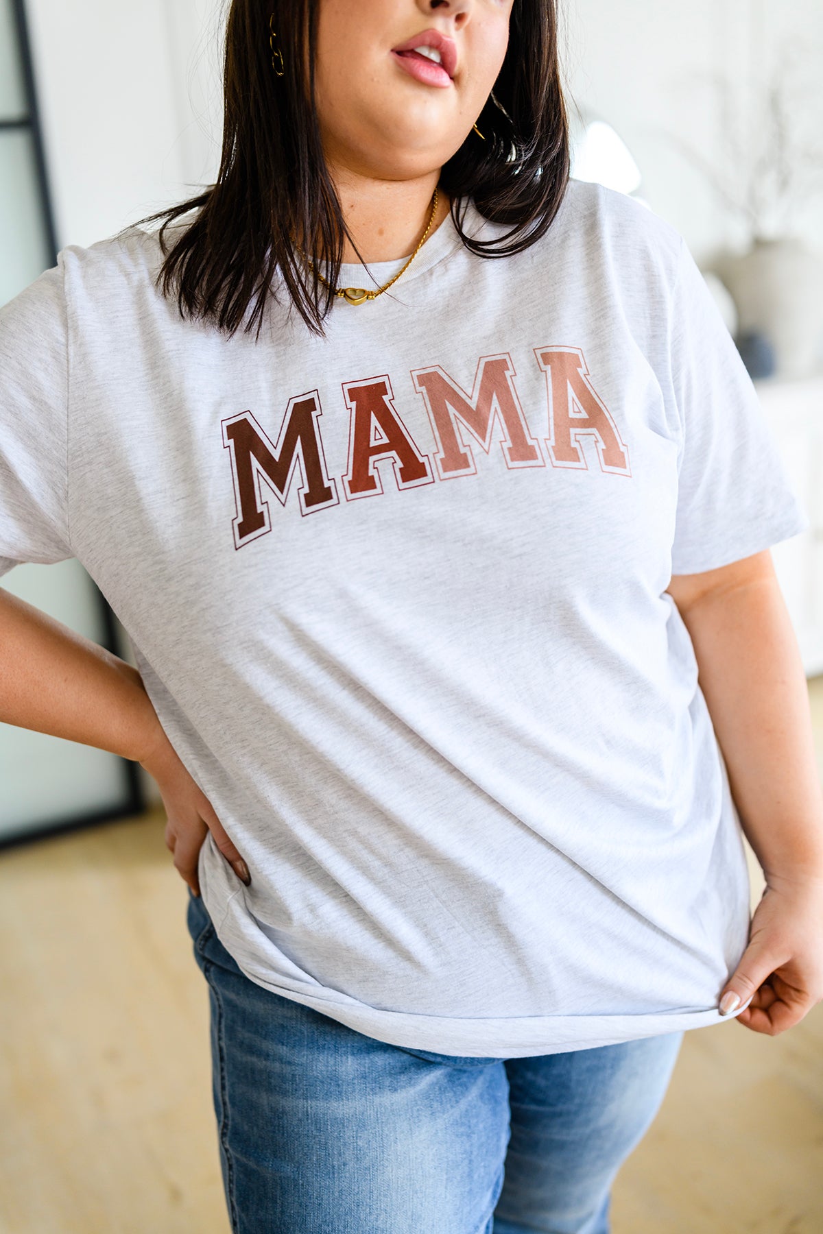 Mama Graphic Tee - 4/13/2023