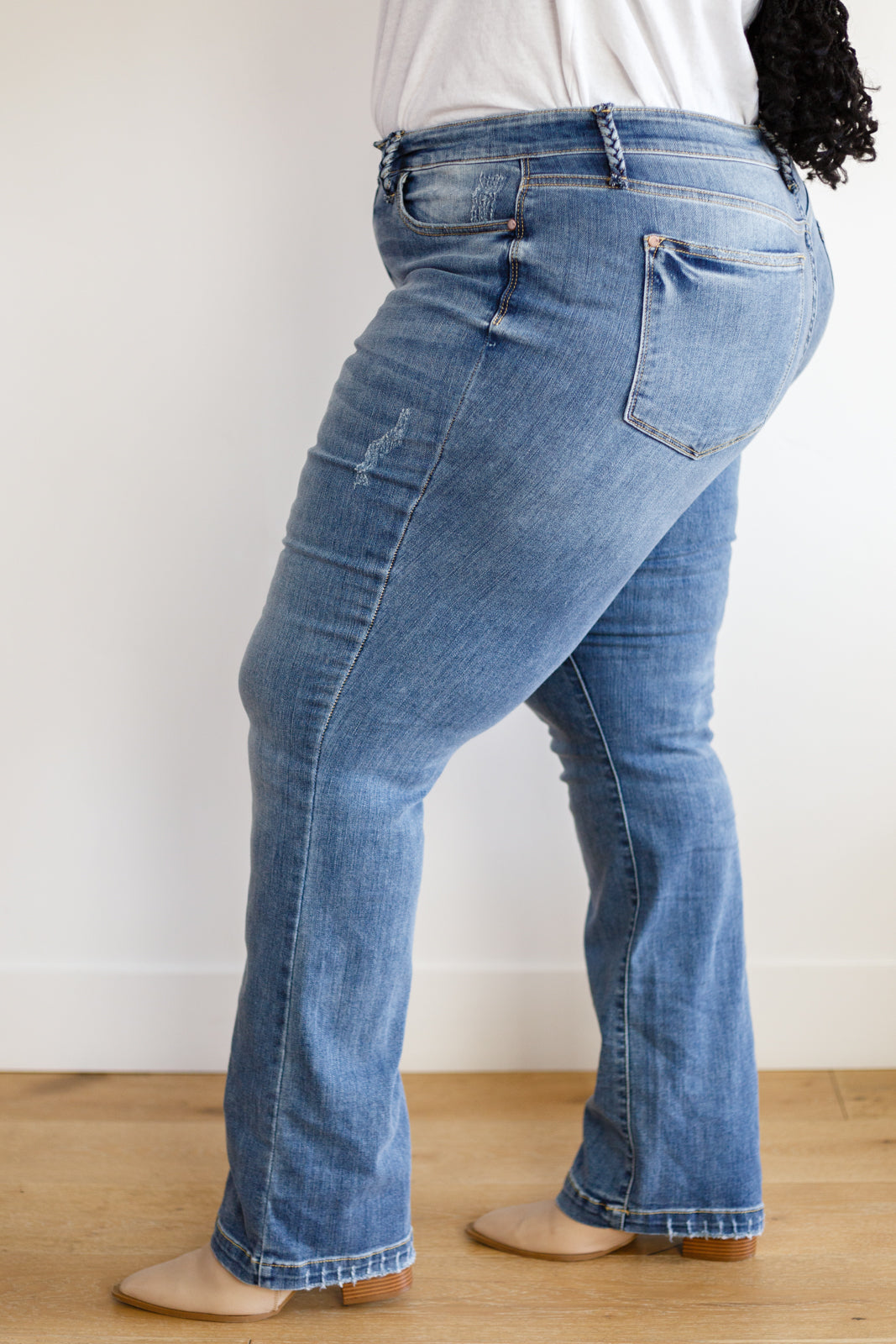 Shauna Mid Rise Braided Belt Loop Jeans - 2/2/2023