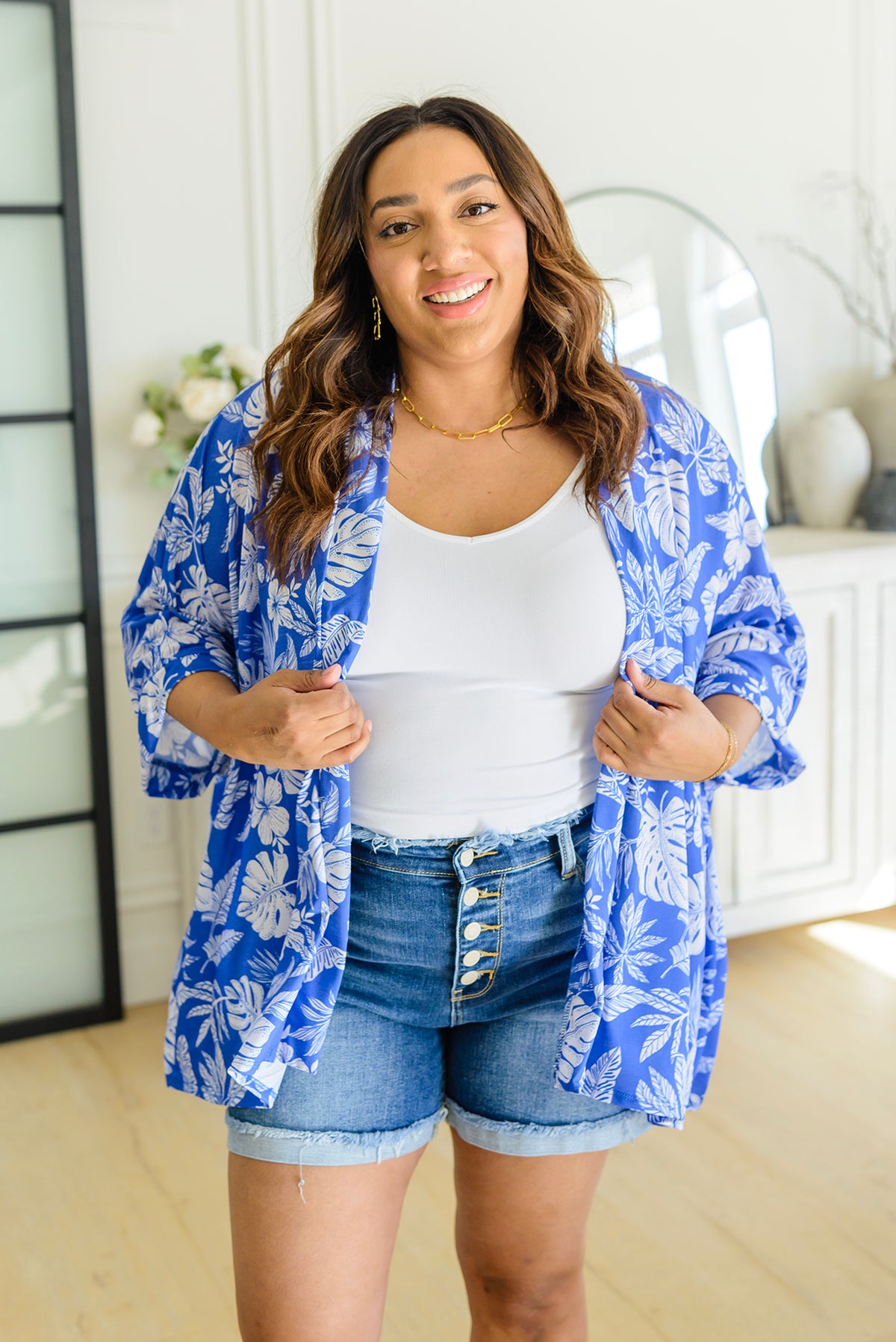 Tropical Stories Kimono - 3/30/2023