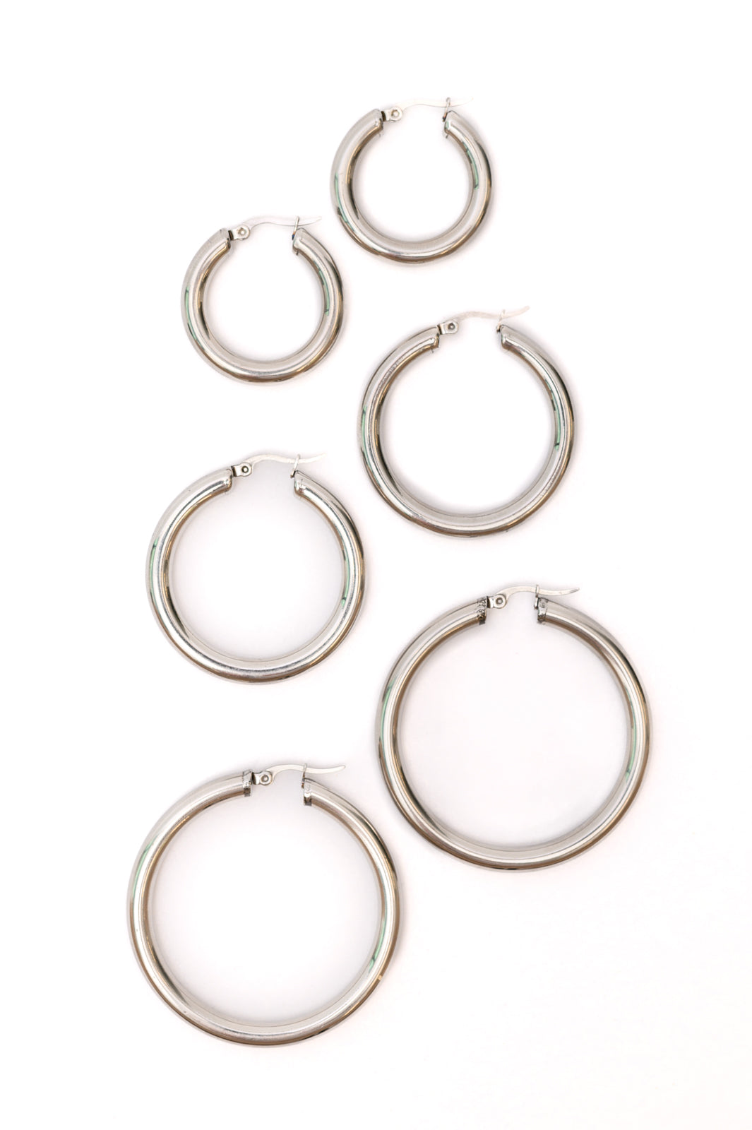 Day to Day Hoop Earrings Set in Silver - 6/28/2024