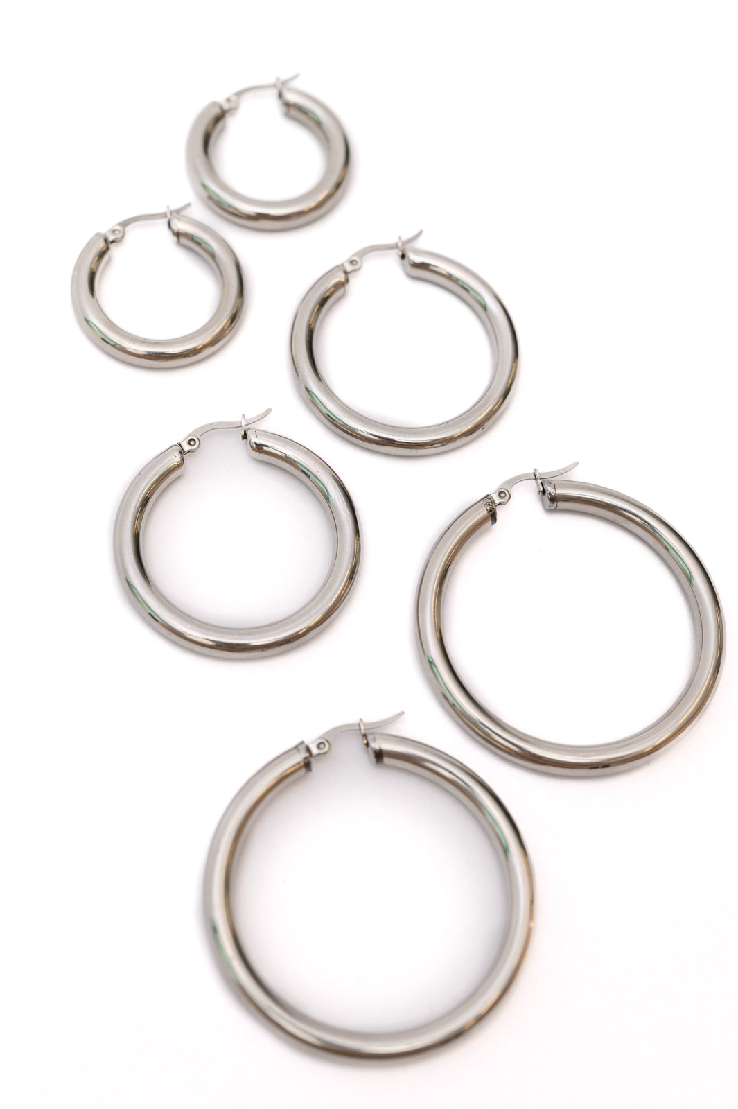 Day to Day Hoop Earrings Set in Silver - 6/28/2024