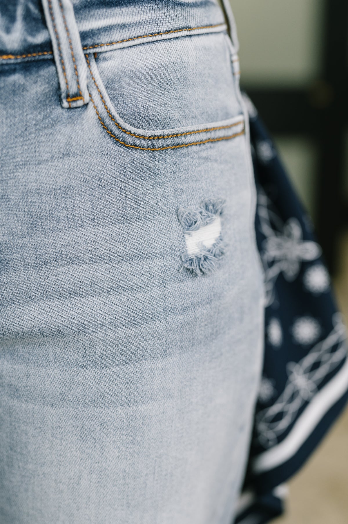 Alex Mid Rise Boyfriend Jean with Bandana Loop - 5/6/2026 NEW