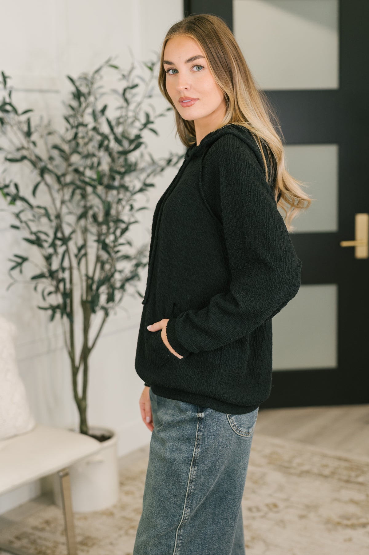 Always Have Your Back Textured Pullover in Black - 10/30/2026