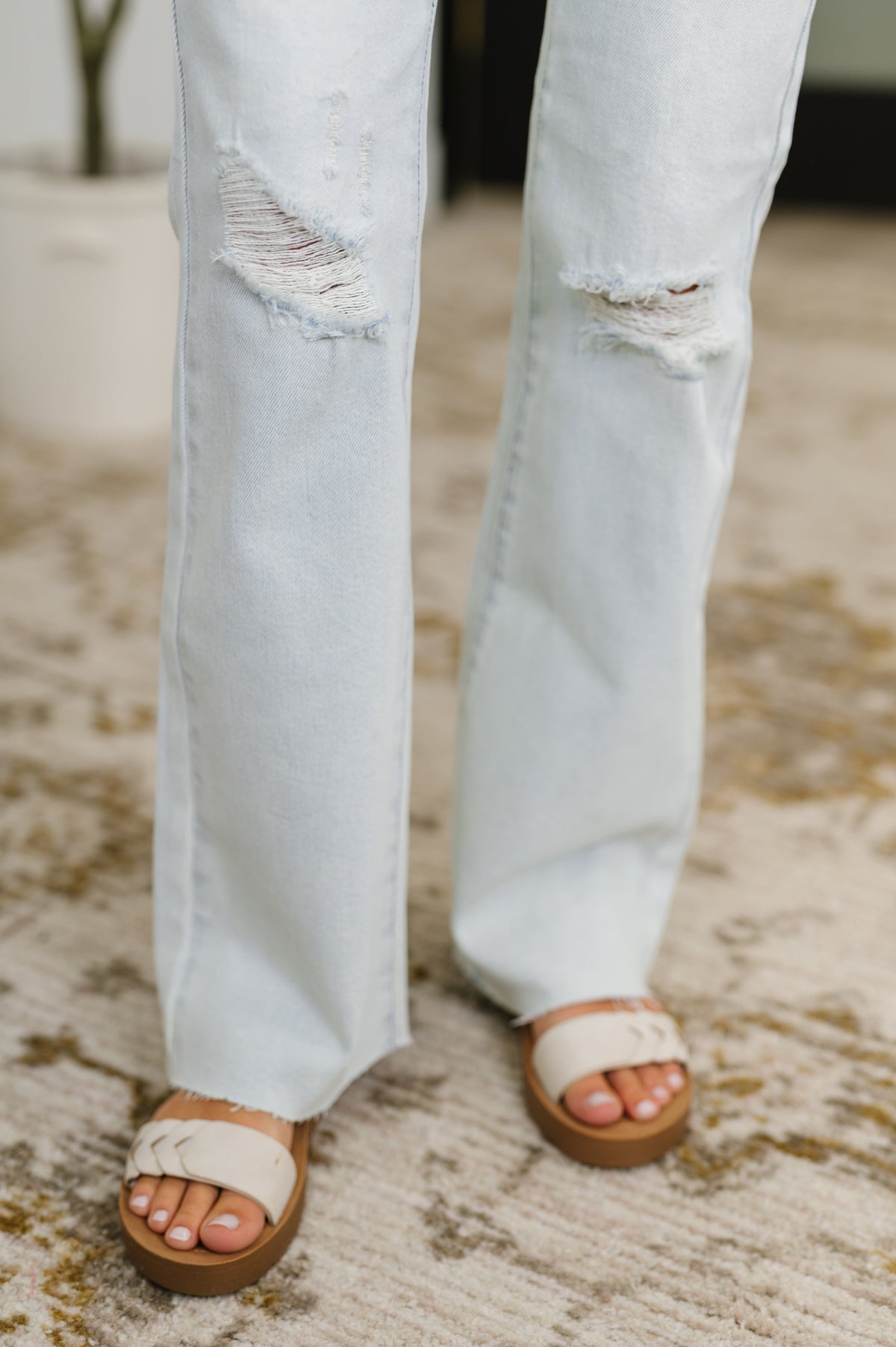 Alyse Mid Rise Destroy & Fray Hem Bootcut - 6/25/2025 NEW