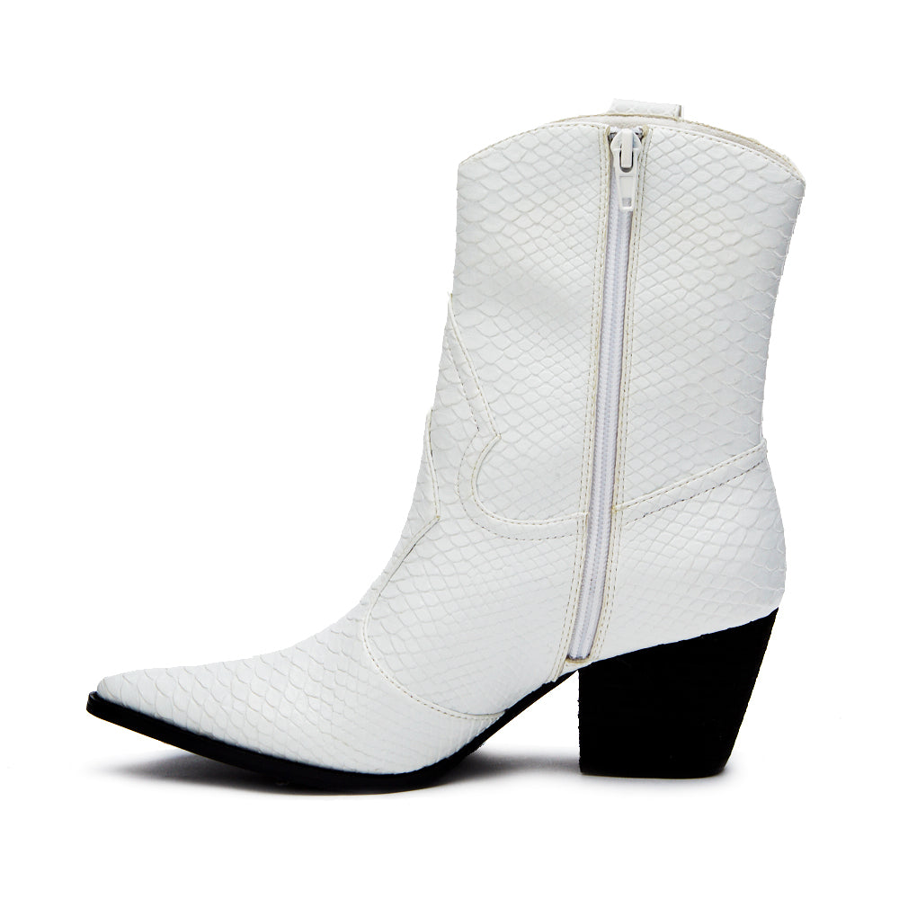 Bambi Western Boot White Snake
