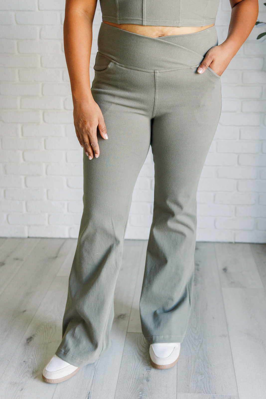 Building Habits Twill Flared Crossover Waist Pant in Dusty Olive - 9/19/2024