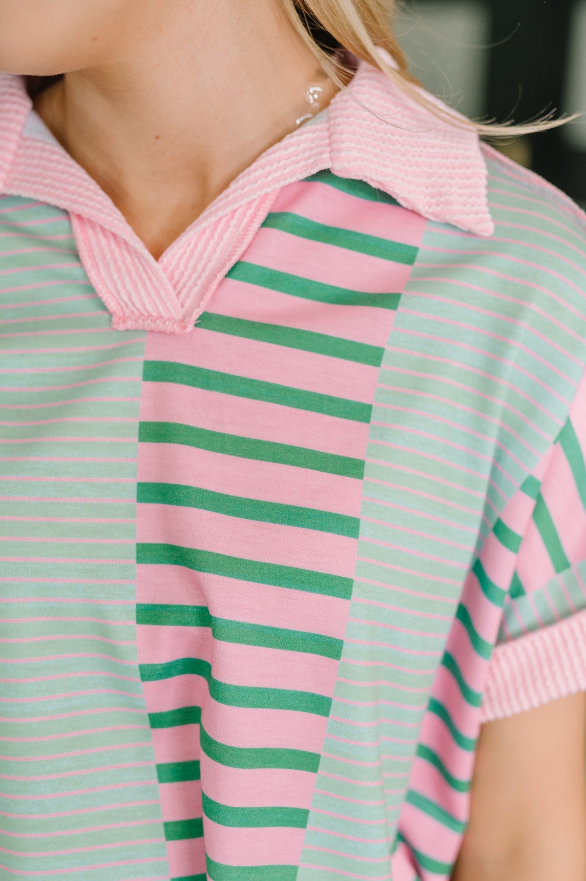 Can't Control It Collared Color Block Top - 6/5/2026