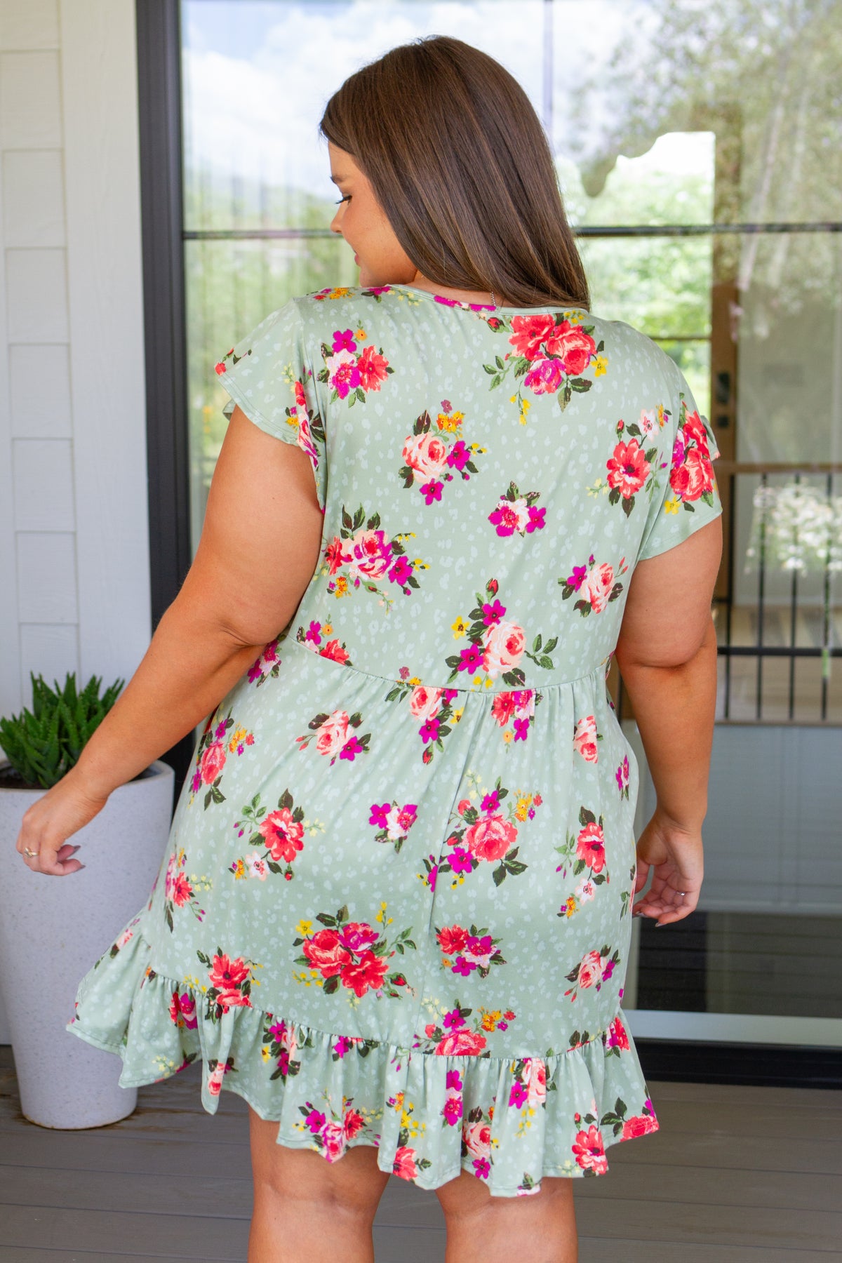 Can't Fight the Feeling Floral Dress - 8/18/2023