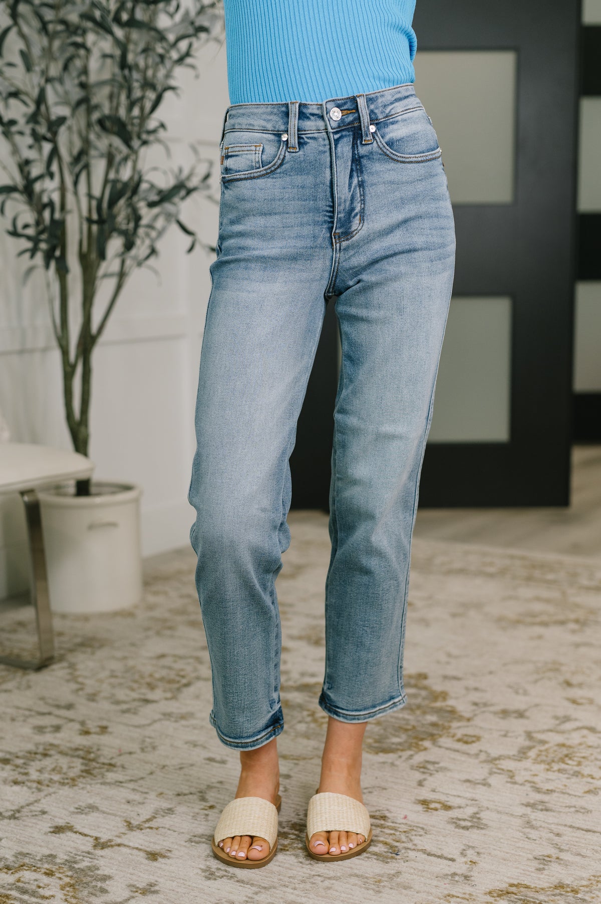 Carla High Waist Ankle Straight Jean in Break Through Blue - 7/15/2026