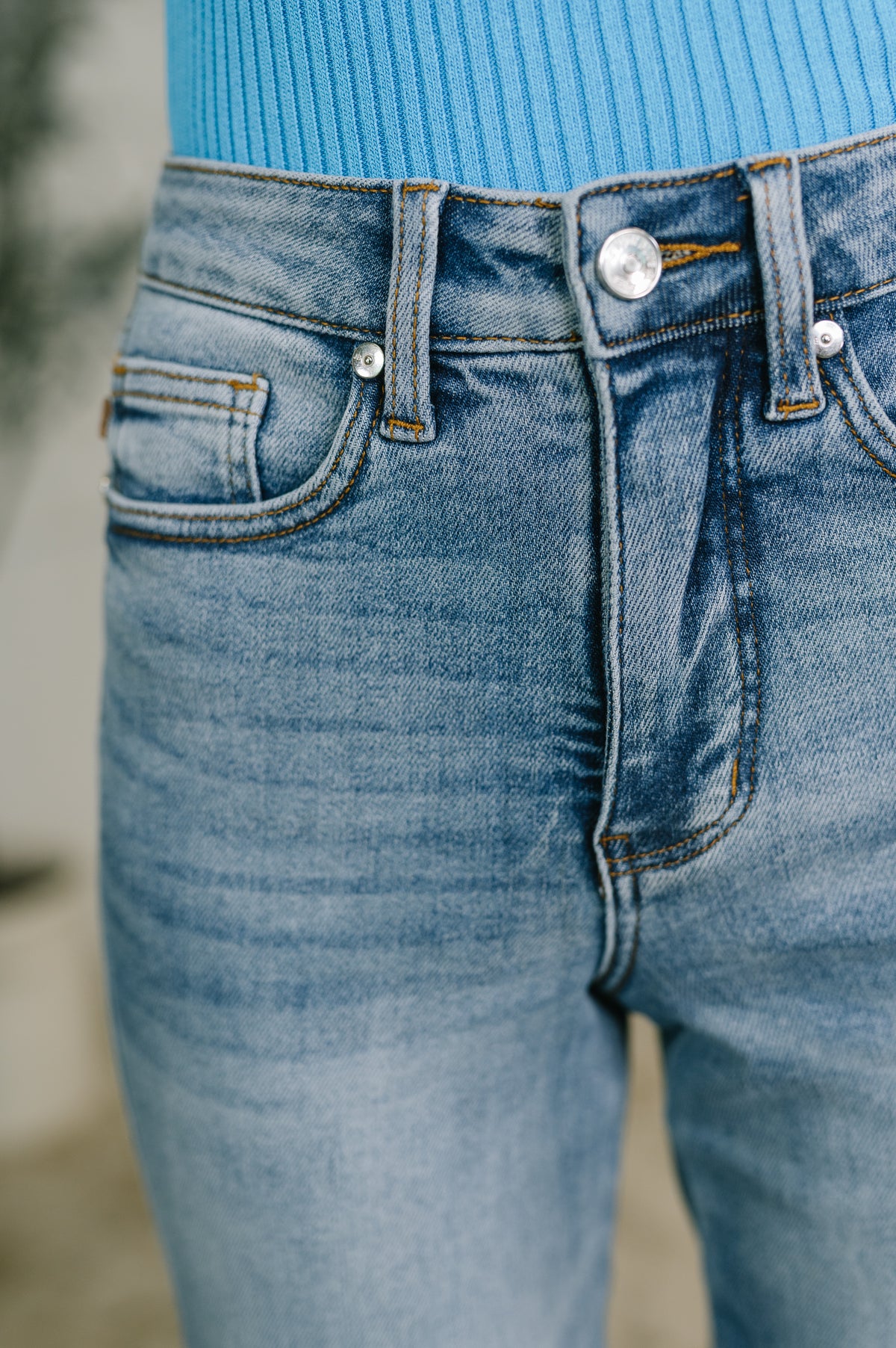 Carla High Waist Ankle Straight Jean in Break Through Blue - 7/15/2026
